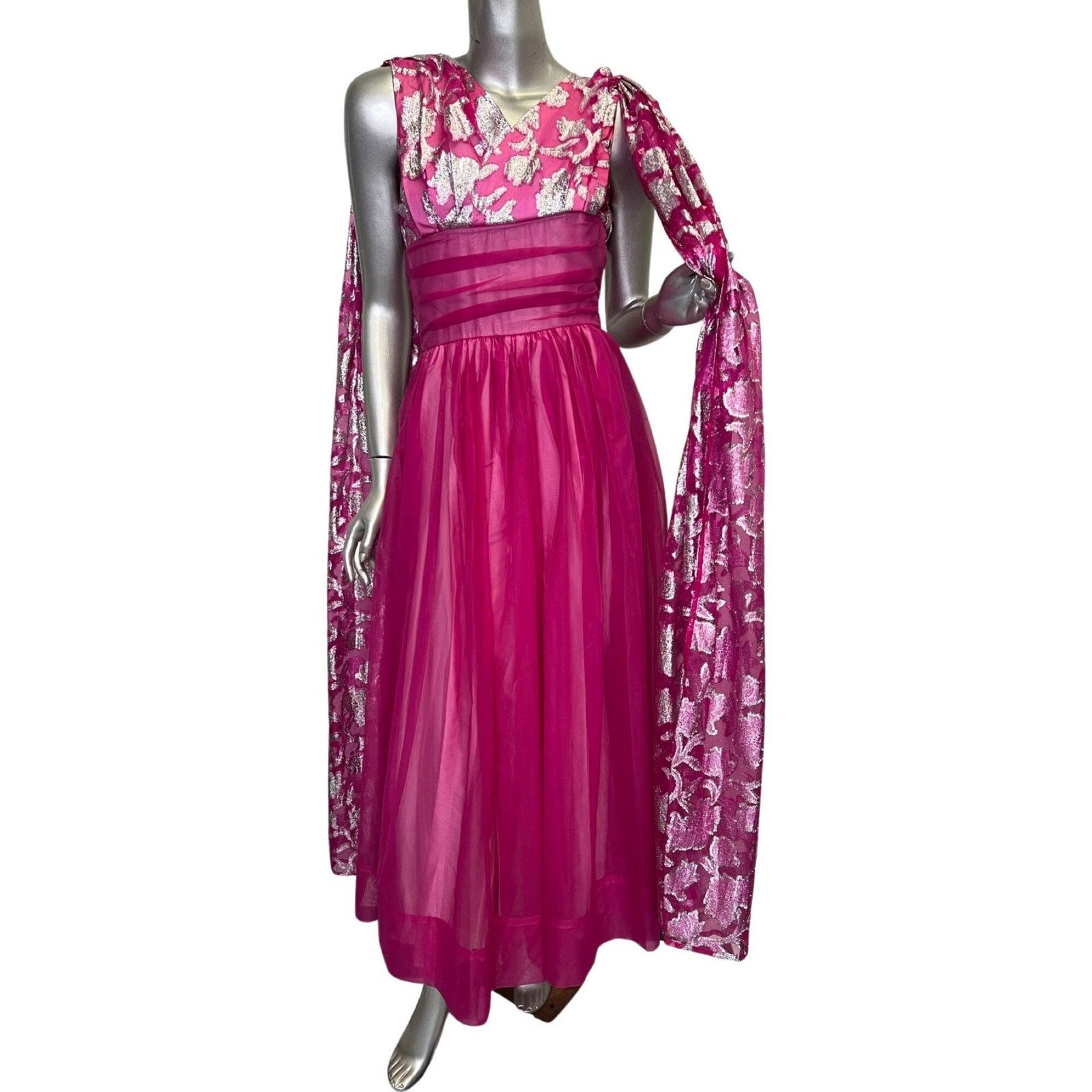 Vintage Vintage 1960s Magenta and Silver Goddess Gown XS-Small Size S / US 4 / IT 40 - 1 Thumbnail