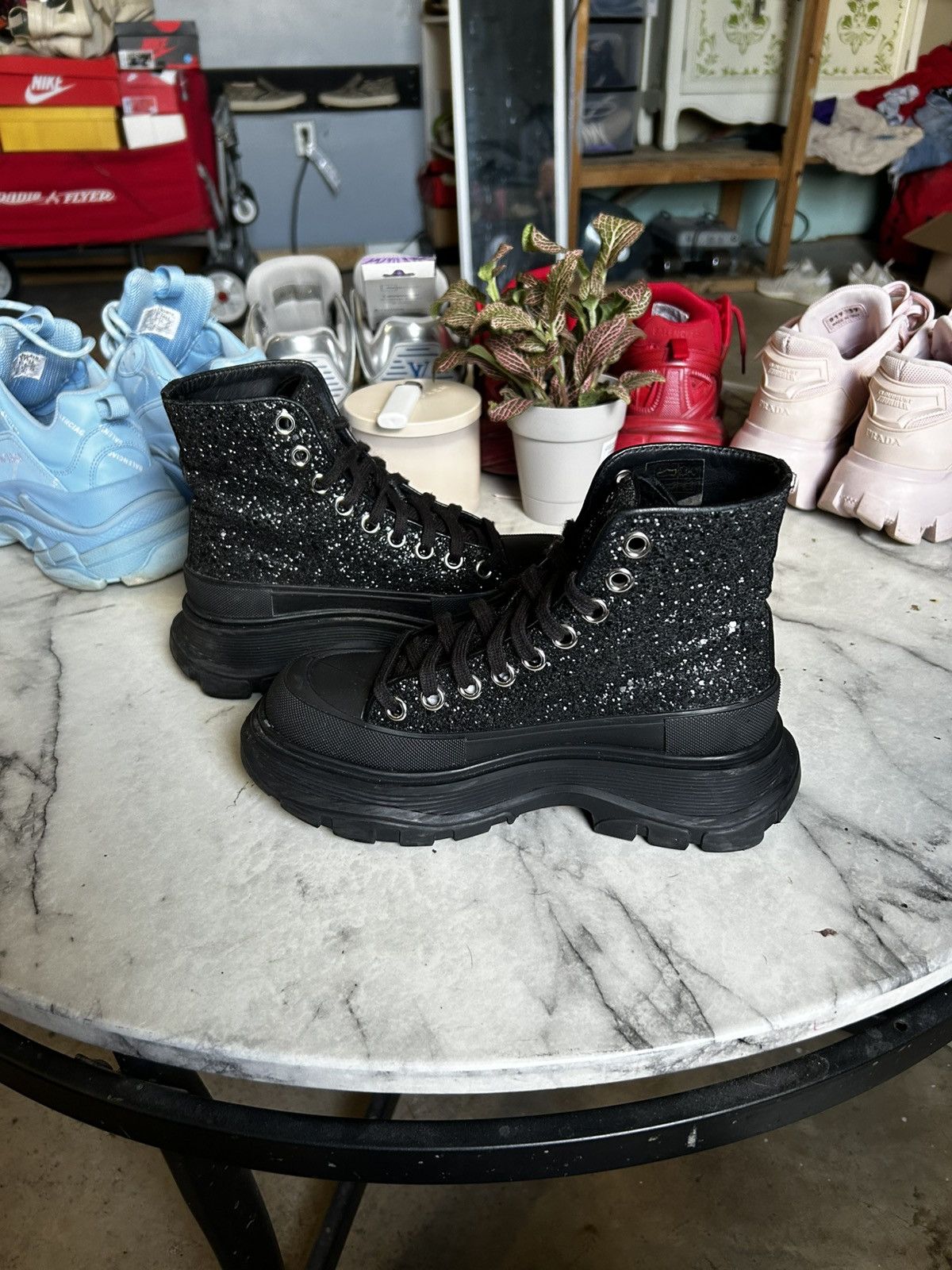 Alexander McQueen Alexander Mcqueen crystal treadslick boot Size US 5 / IT 35 - 2 Thumbnail
