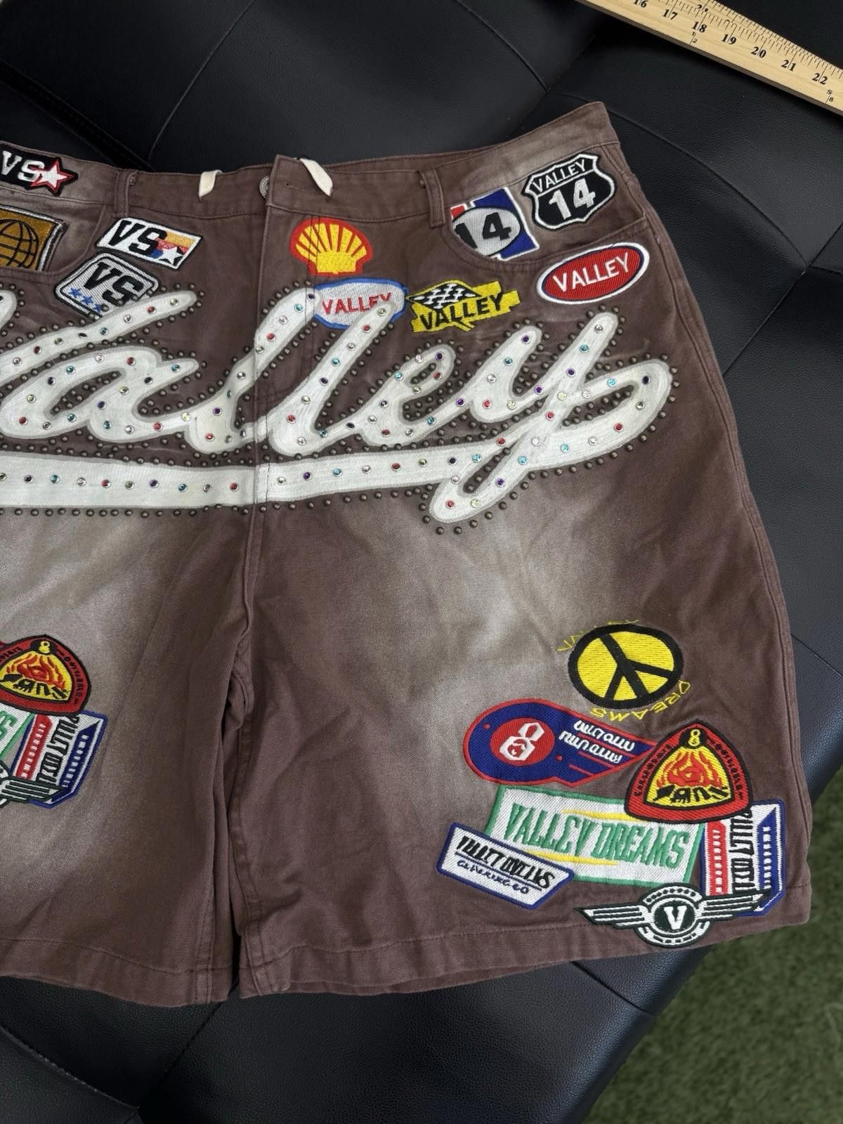 Vale Valley Brown Denim Patchwork Shorts Size 38 (Brand New) Size US 38 / EU 54 - 2 Thumbnail