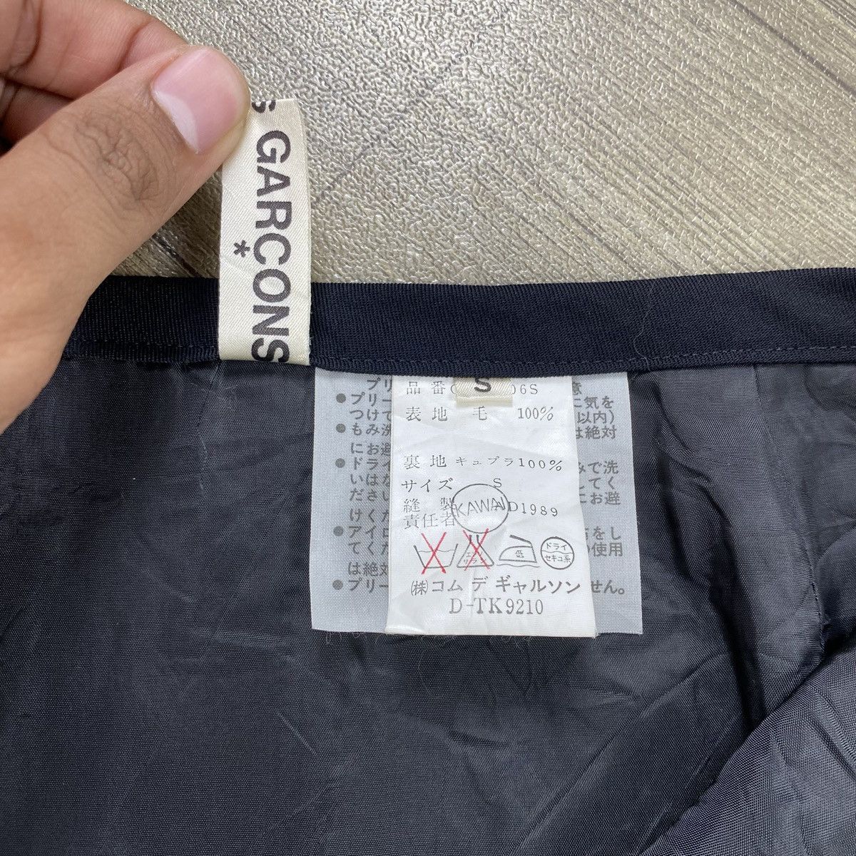 Comme des Garcons AD1989 Vintage Tricot Comme Des Garcons CDG Midi Skirts Size 24" / US 00 / IT 34 - 7 Thumbnail