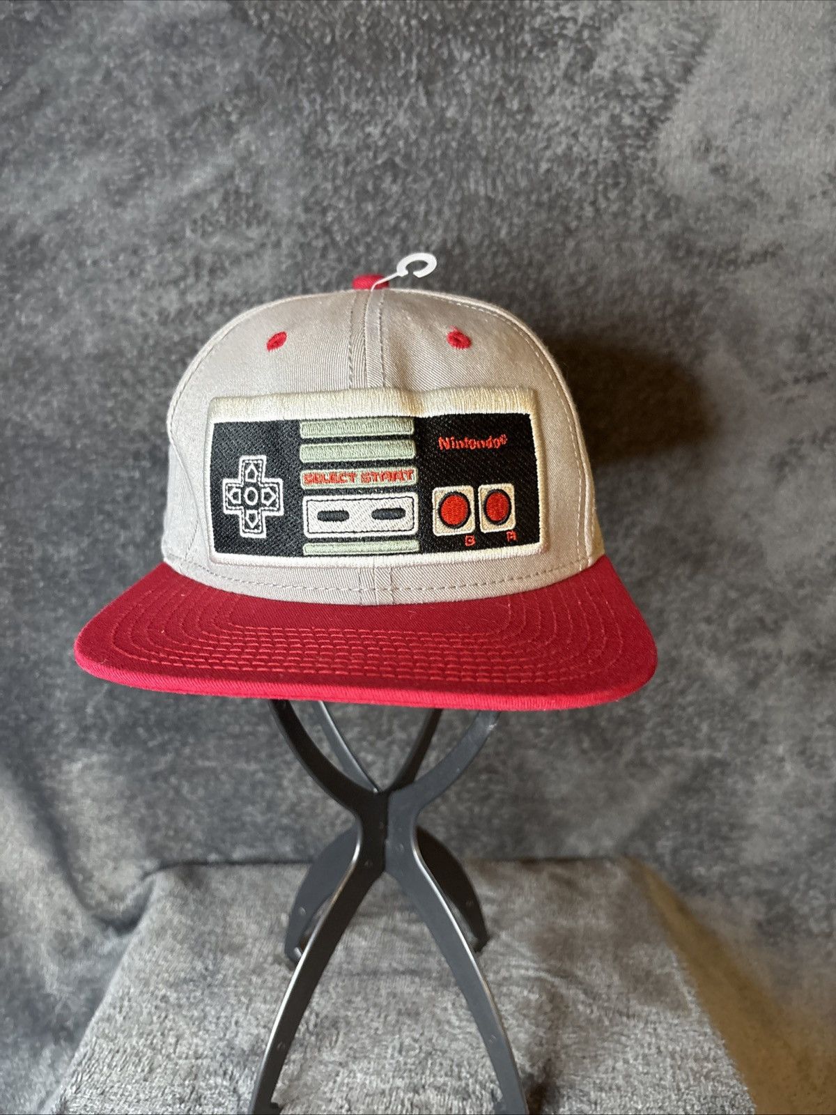 Nintendo Nintendo SnapBack Hat NES Controller 2017 Embroidered Size ONE SIZE - 2 Thumbnail
