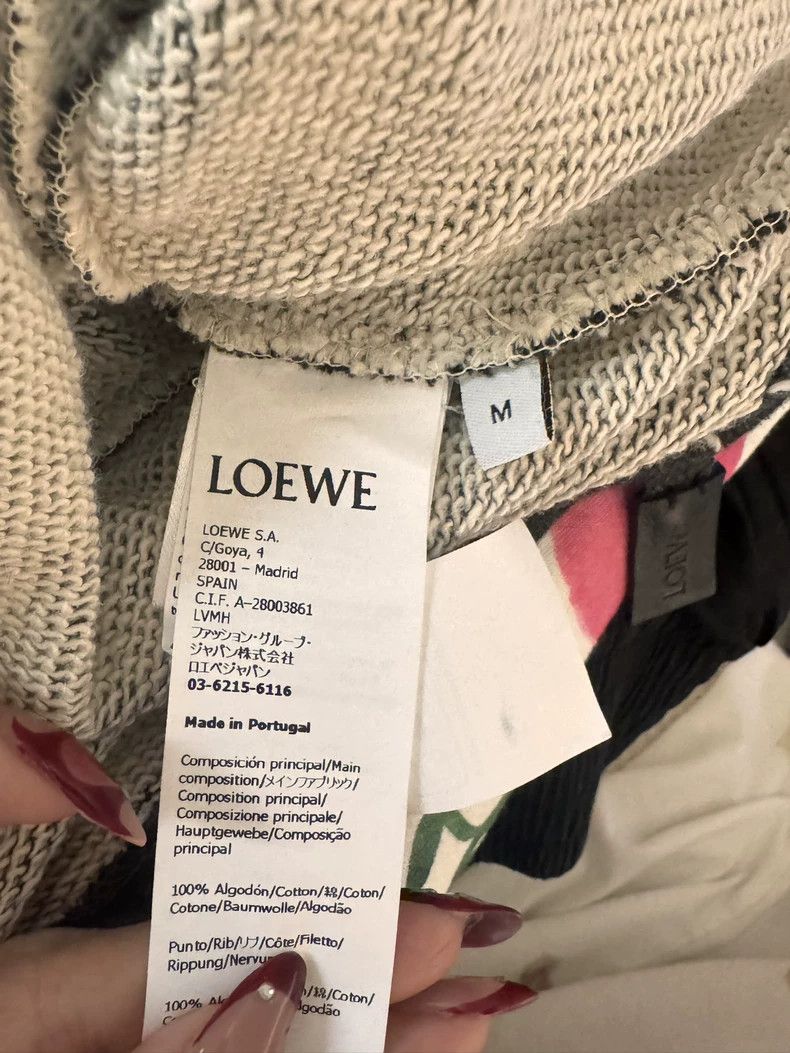 Loewe Loewe Black and gray short hooded sweater Size M / US 6-8 / IT 42-44 - 4 Thumbnail