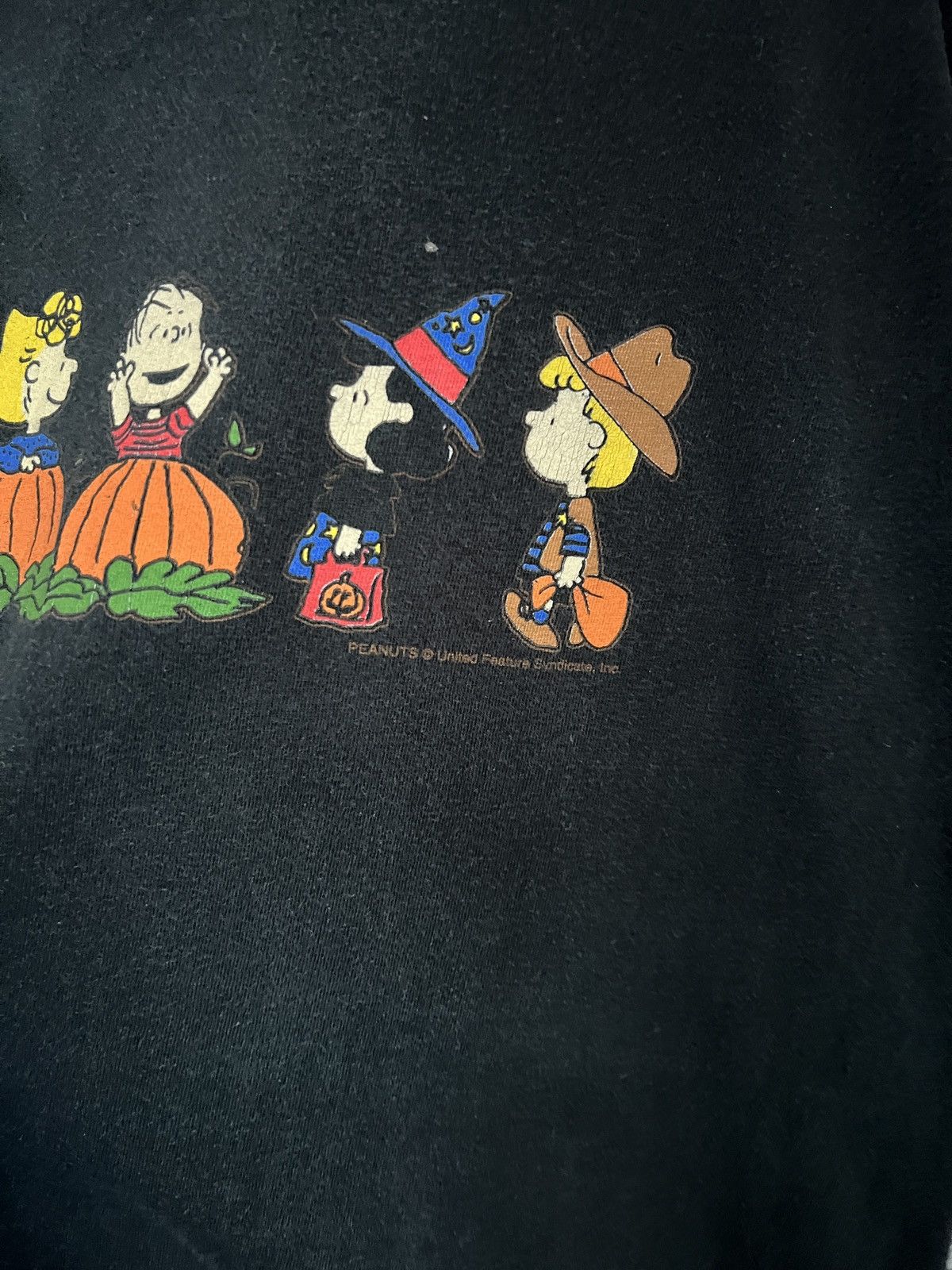 Peanuts 2000s Snoopy Halloween Characters Cartoon Tee Size US XL / EU 56 / 4 - 3 Thumbnail