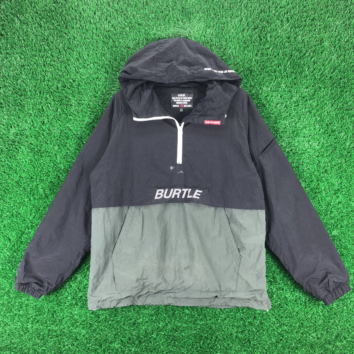Japanese Brand Vintage Anorak Windbreaker Hoodie Jacket Pullover by Burtle Size US L / EU 52-54 / 3 - 1 Thumbnail