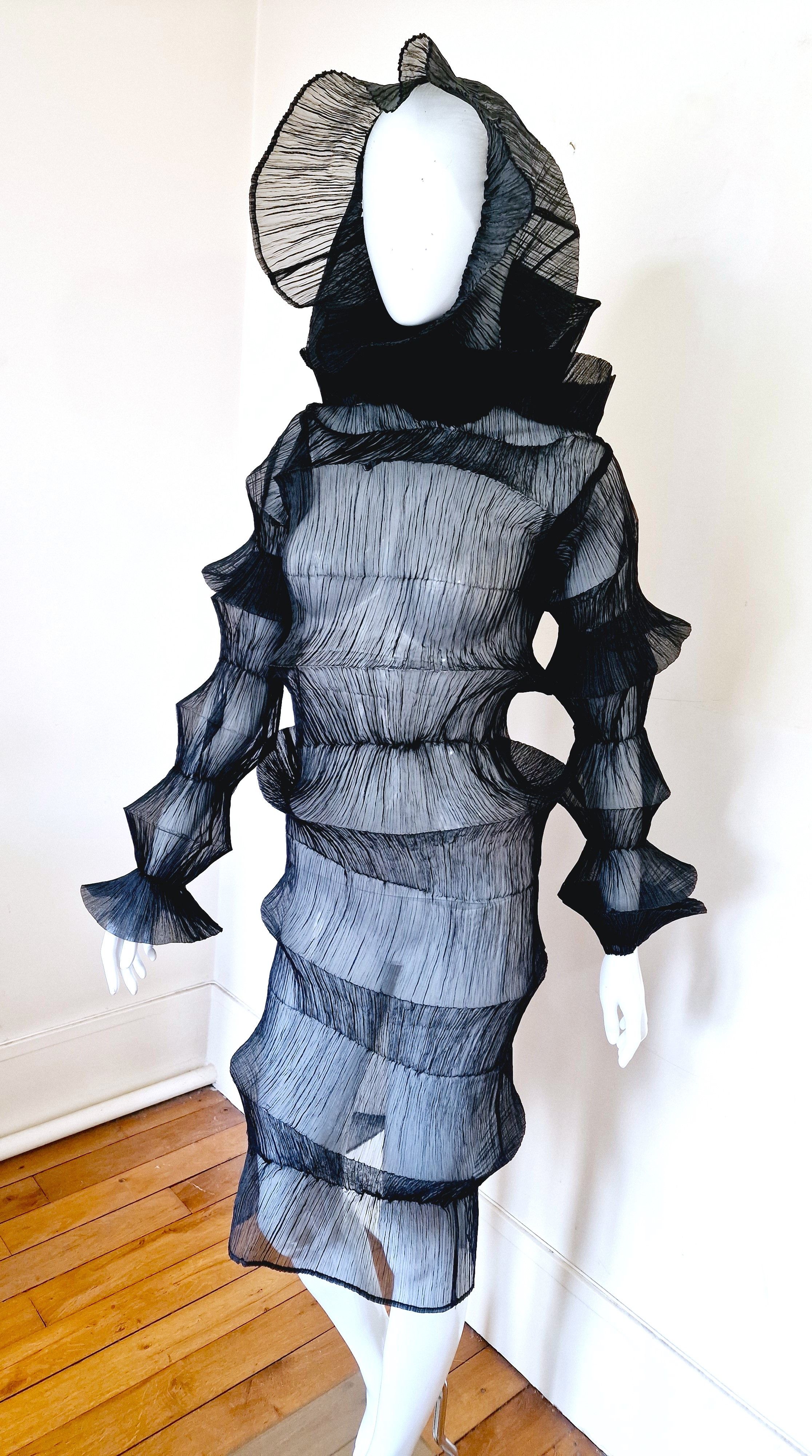 Issey Miyake Issey Miyake 1994 S/S Flying Saucer Pleated Gown Dress Size M / US 6-8 / IT 42-44 - 6 Thumbnail