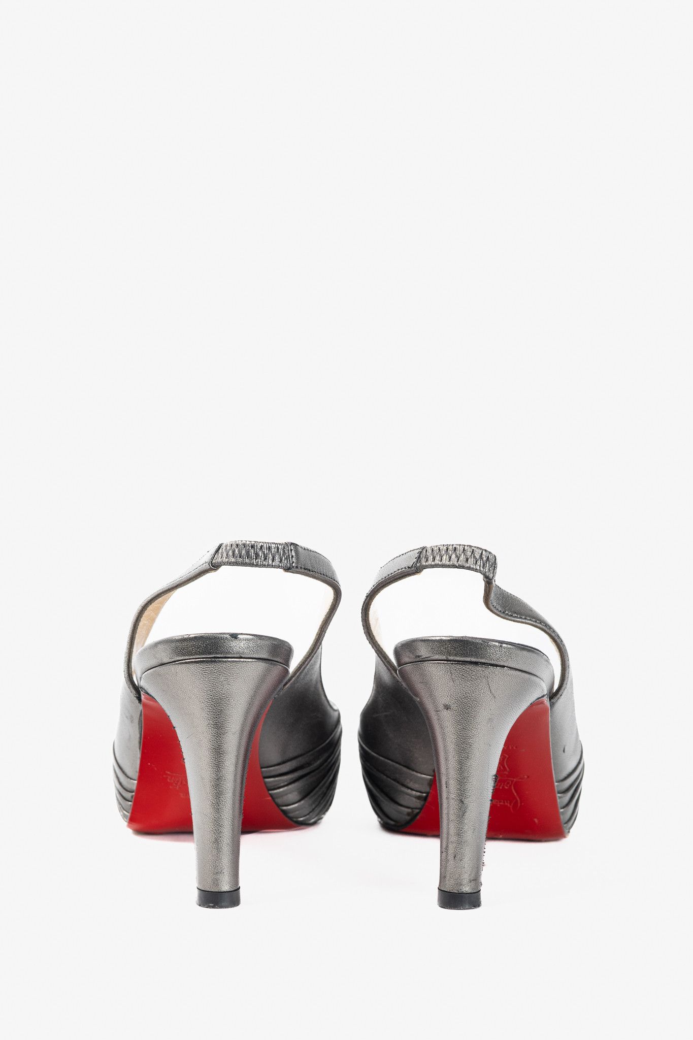 Christian Louboutin Christian Louboutin Metallic Grey Knotted Slingback Sandals Size US 6.5 / IT 36.5 - 3 Thumbnail