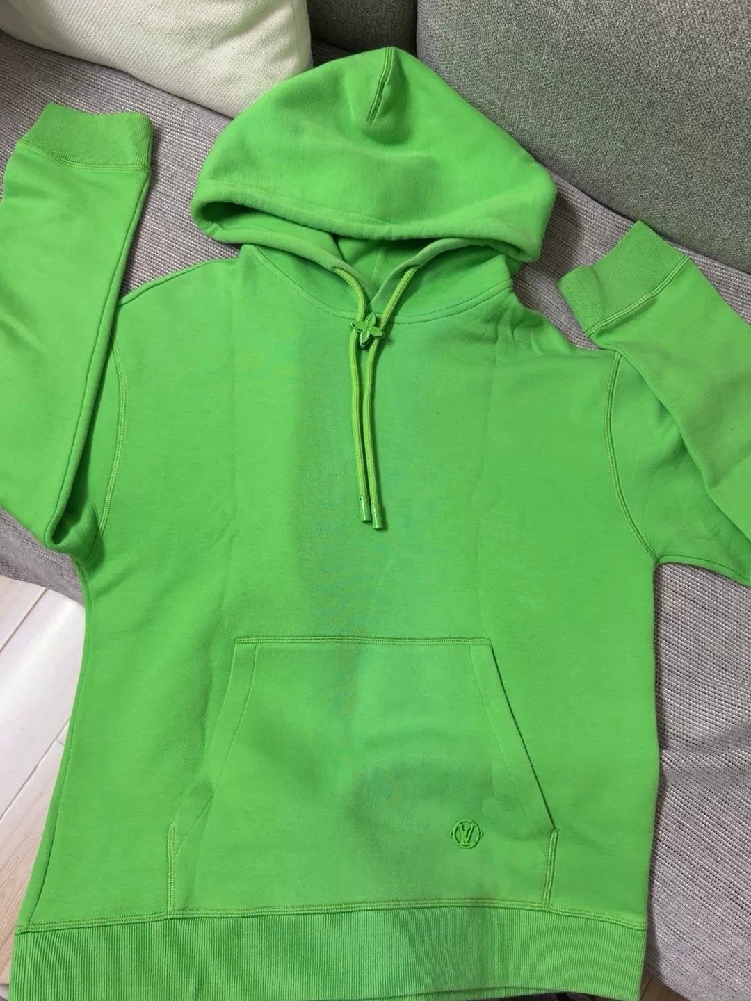 Louis Vuitton Louis Vuitton Green Floral Button Adjustment Hoodie Size US M / EU 48-50 / 2 - 1 Thumbnail