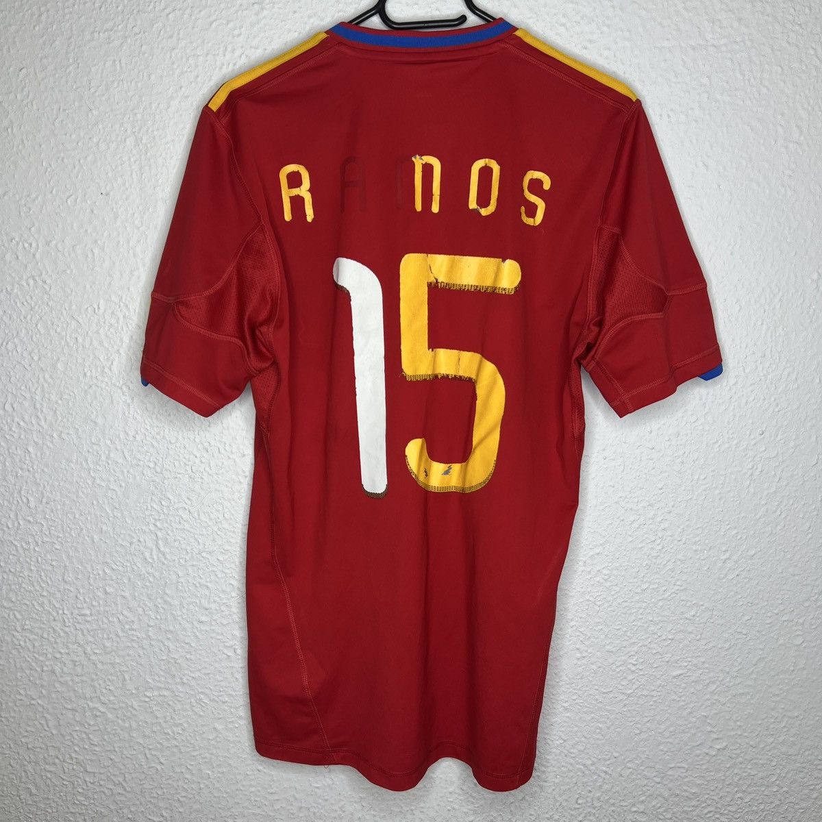 Adidas Adidas Spain Home Hit Ramos 15 2009/2010 Red World Champions Size US M / EU 48-50 / 2 - 7 Thumbnail