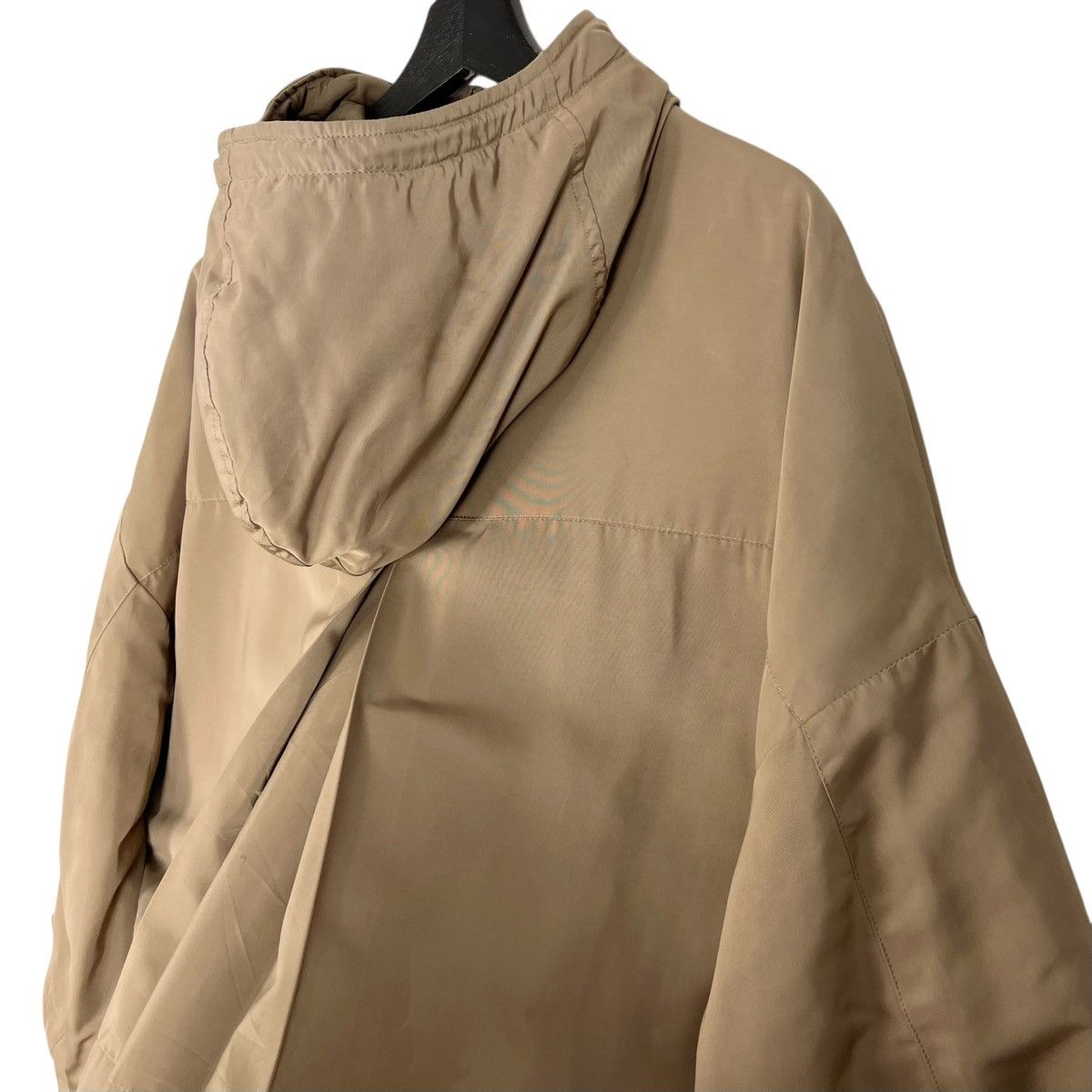 Uniqlo × White Mountaineering Uniqlo X White Mountaineering Puffer Jacket Size L / US 10 / IT 46 - 9 Thumbnail