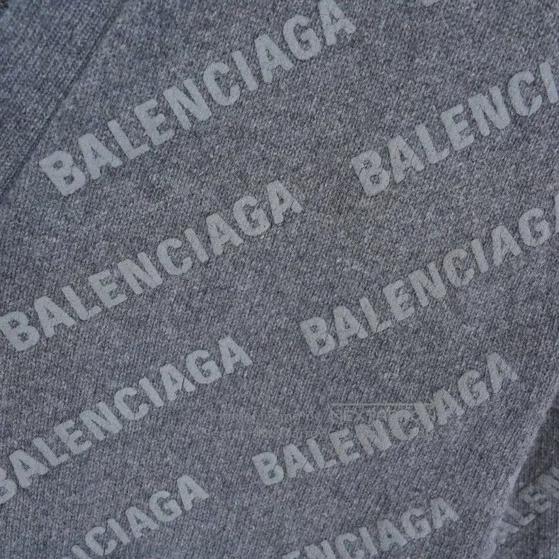 Balenciaga Balenciaga Cashmere Full Printed Bullet Screen Cardigan Size US S / EU 44-46 / 1 - 4 Thumbnail