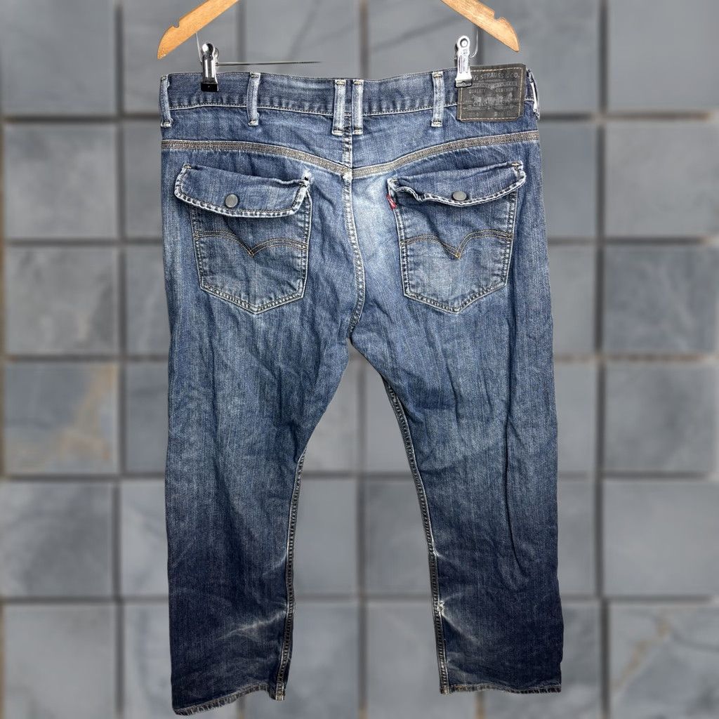 Levi's Levis 514 Jeans Mens 38x32 Slim Straight Button Fly Flap Pocket Distressed Denim Blue Slim Jeans Mens Regular 38 in 32 in Boy? Size US 38 / EU 54 - 1 Thumbnail