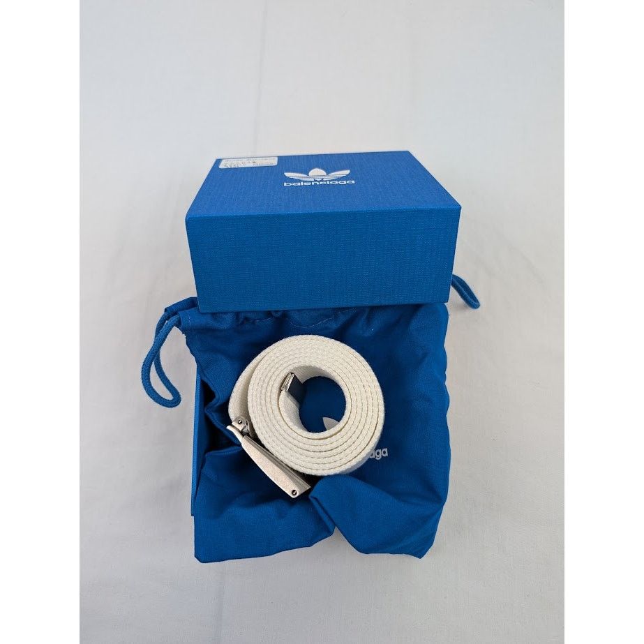 Balenciaga o1rshd1 Size: M / Skater Belt in White Size ONE SIZE - 18 Thumbnail