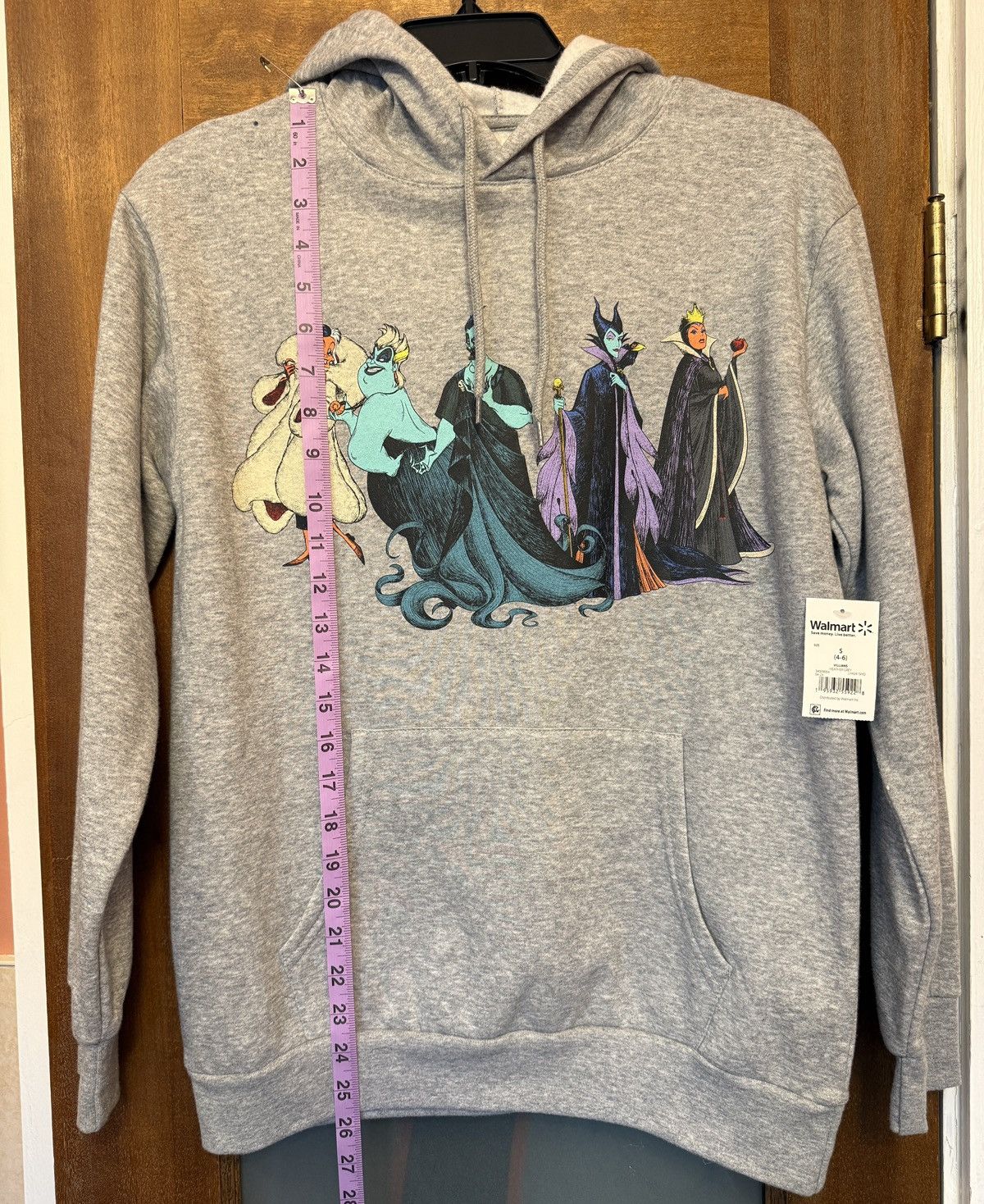 Disney Disney Villains Women’s Grey Hood Graphic Hoodie S (4-6) NWT Size S / US 4 / IT 40 - 6 Thumbnail
