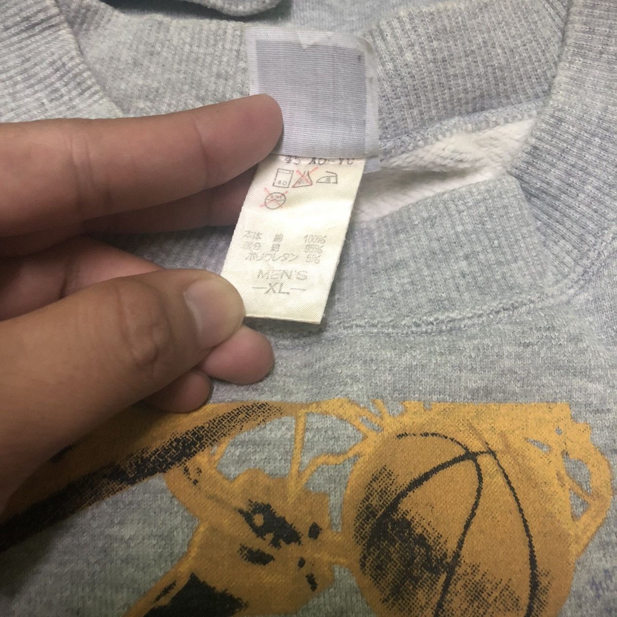 Jordan Brand Rare!! Vintage 90’s Nike Air Jordan Sweatshirt Pullover Size US XL / EU 56 / 4 - 8 Thumbnail
