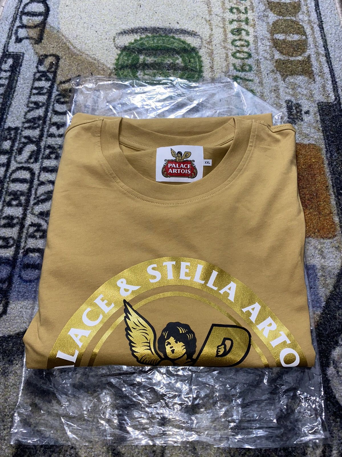 Palace Palace x Stella Artois Coaster SOHO NY T-Shirt Gold Size US XXL / EU 58 / 5 - 2 Thumbnail
