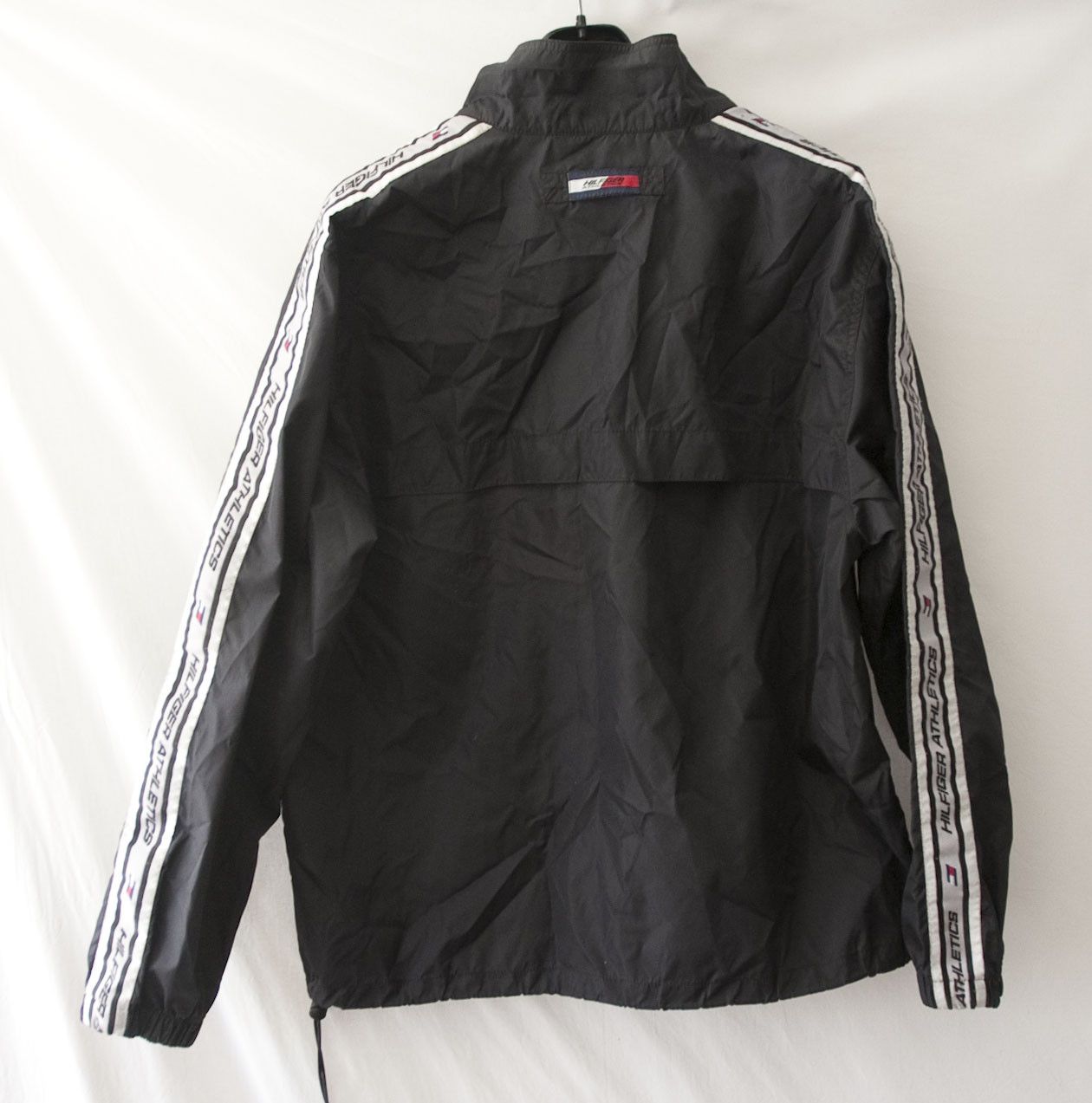 Tommy Hilfiger Vintage Tommy Hilfiger Athletics Light Jacket Size M Size US M / EU 48-50 / 2 - 9 Thumbnail