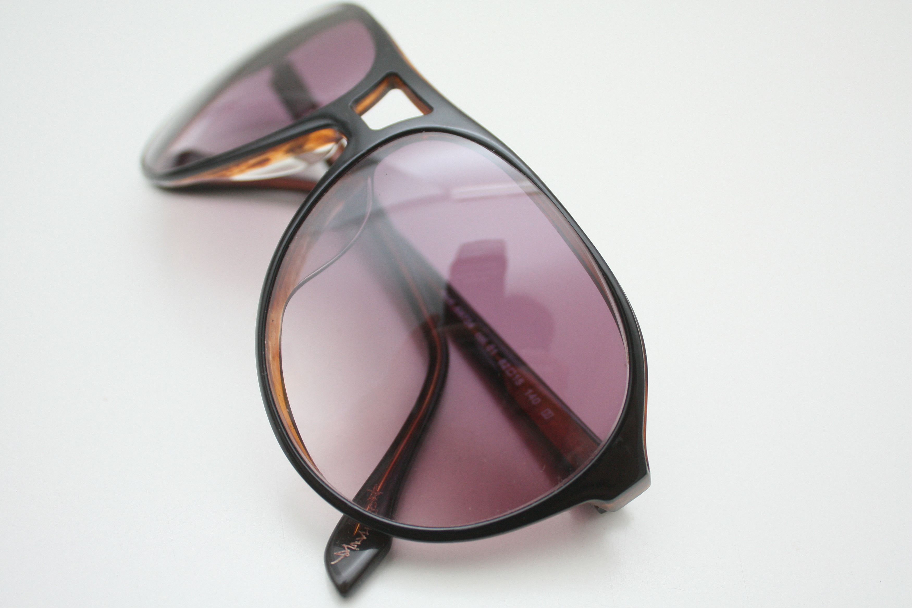 Vivienne Westwood Vivienne Westwood Sun Glasses Made In Italy Size ONE SIZE - 9 Thumbnail