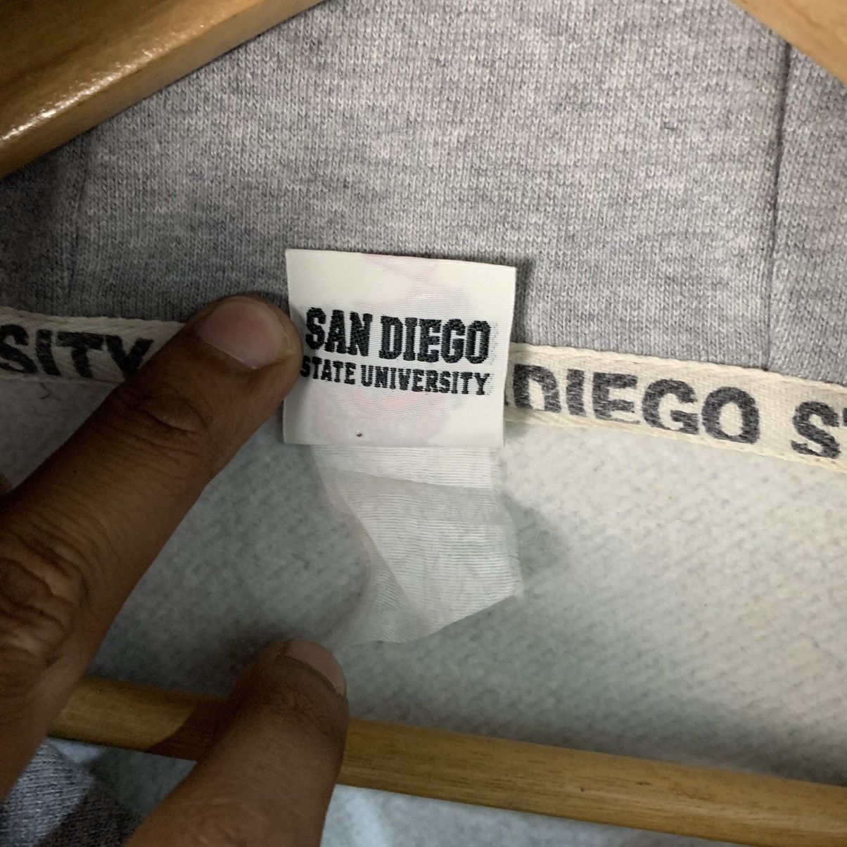 Vintage San Diego University Sweatshirt College Jumper | XL Size Size US XL / EU 56 / 4 - 5 Thumbnail