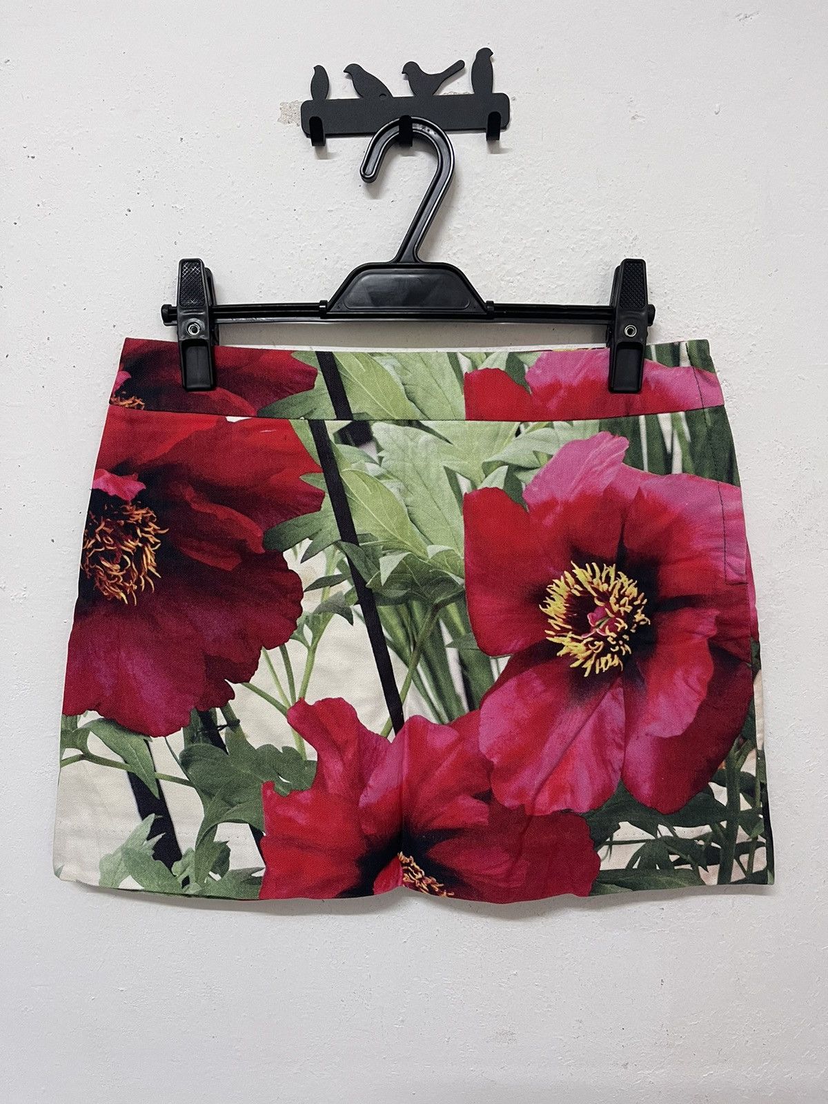 Paul Smith Chelsea Garden S/S 2010 X Paul Smith Floral mini skirt Size 29" - 1 Thumbnail