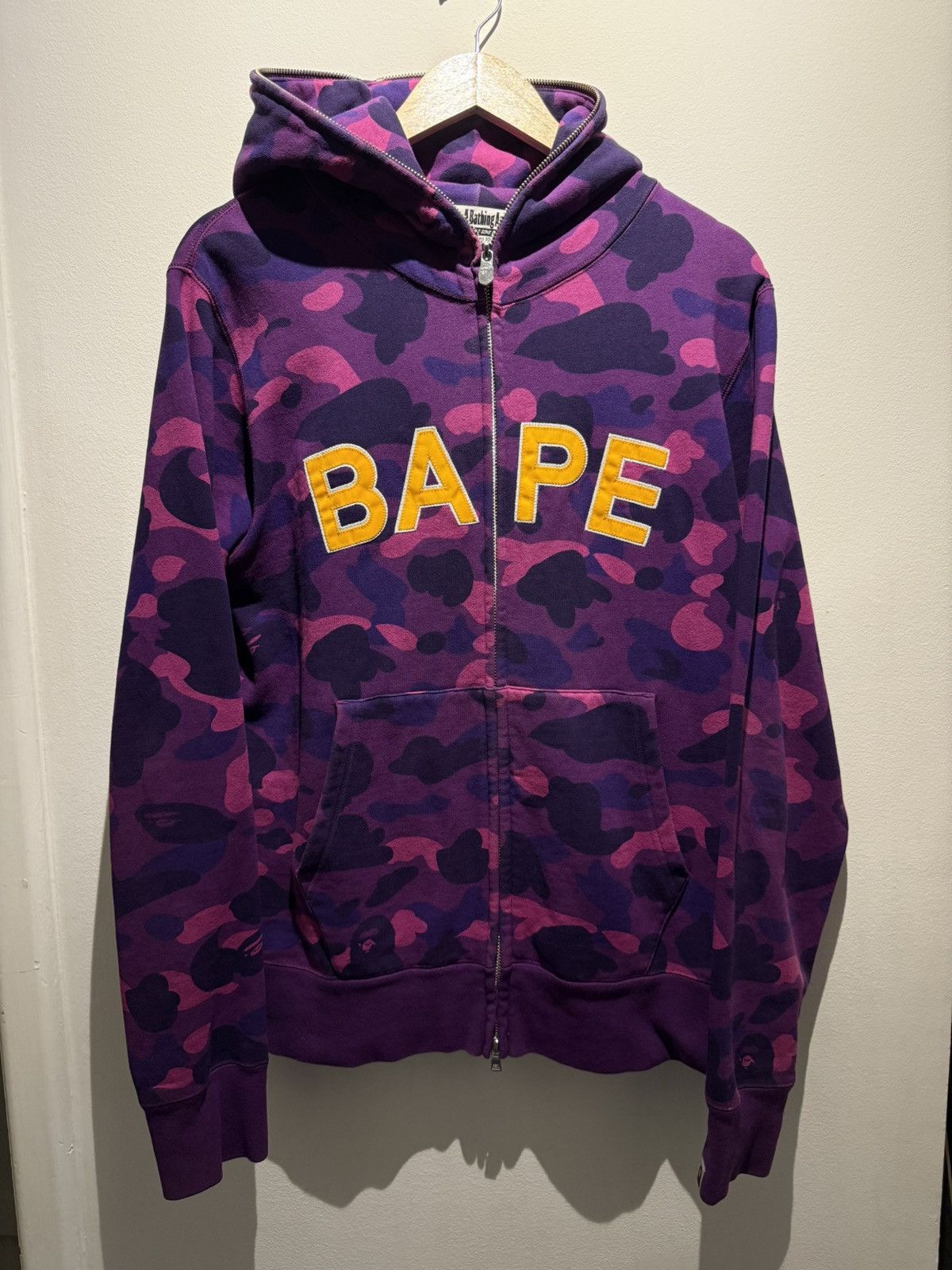 Bape Bape purple camo full zip yellow spell out hoodie size L Size US L / EU 52-54 / 3 - 1 Thumbnail