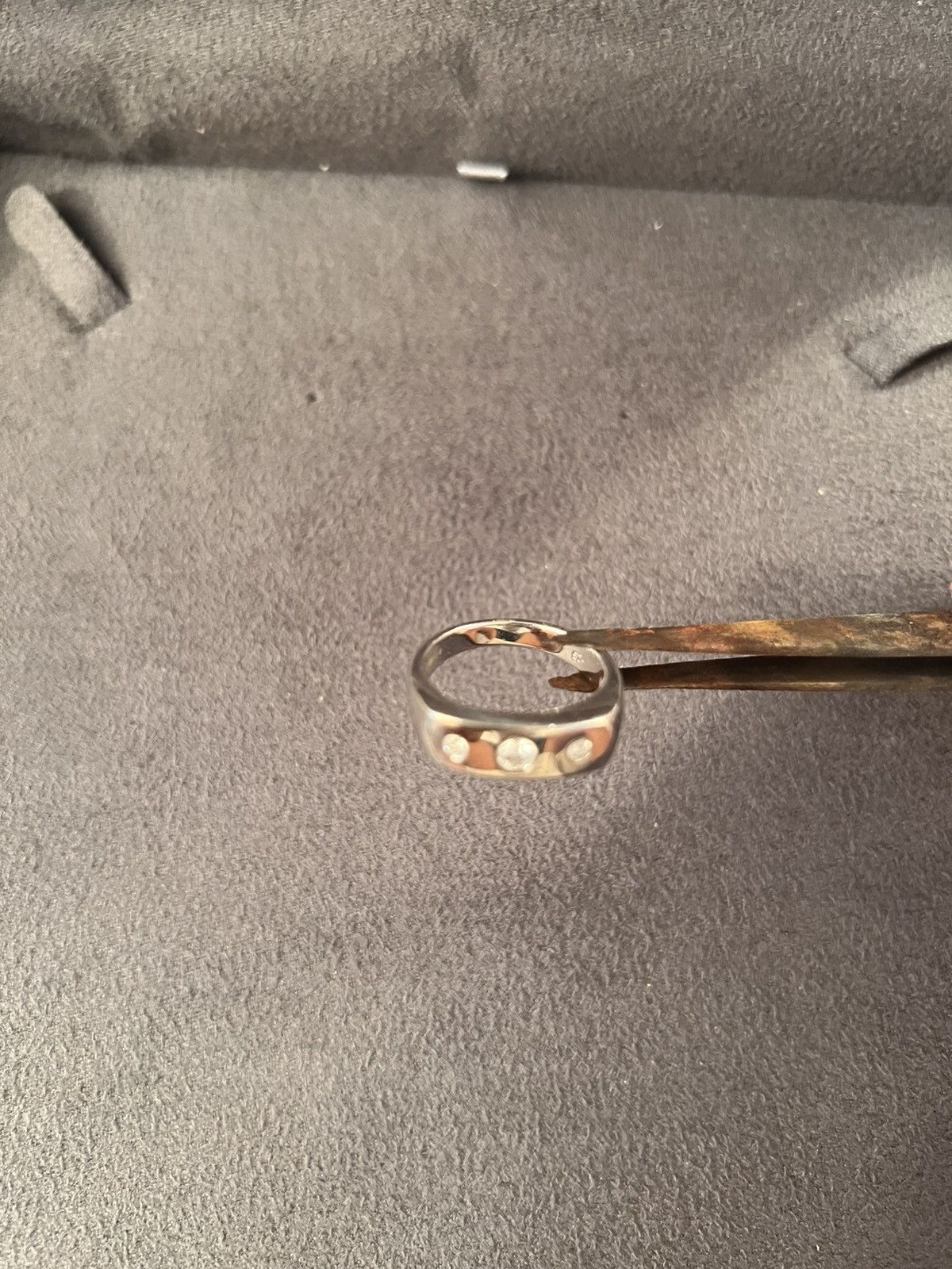 Vintage 3 Genuine Diamond Stoned Ring Size ONE SIZE - 1 Thumbnail