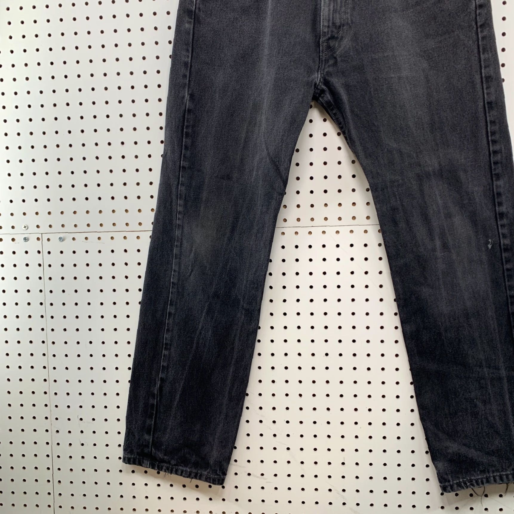 Levi's VINTAGE Levi's 505 Black Denim Jeans Mens Size 36x30 Red Tab Straight Leg Casual Size US 36 / EU 52 - 3 Thumbnail