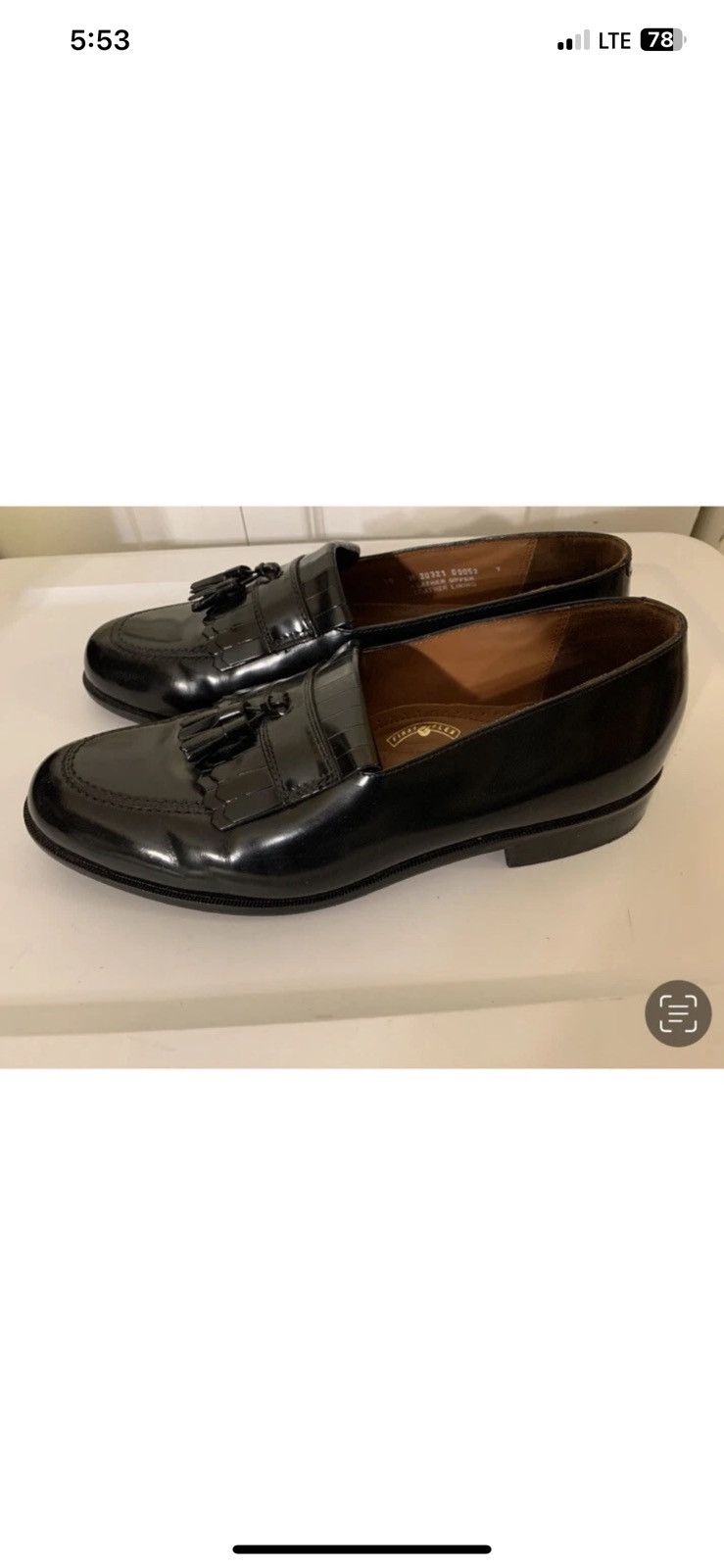 Bostonian Bostonian mens sz 10M loafers tassel black leather slipon Size US 10 / EU 43 - 7 Thumbnail