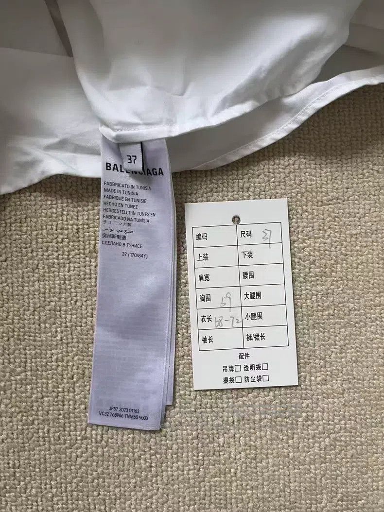 Balenciaga Balenciaga size 37 Letter Logo Pattern Point Collar Single Size US XS / EU 42 / 0 - 4 Thumbnail
