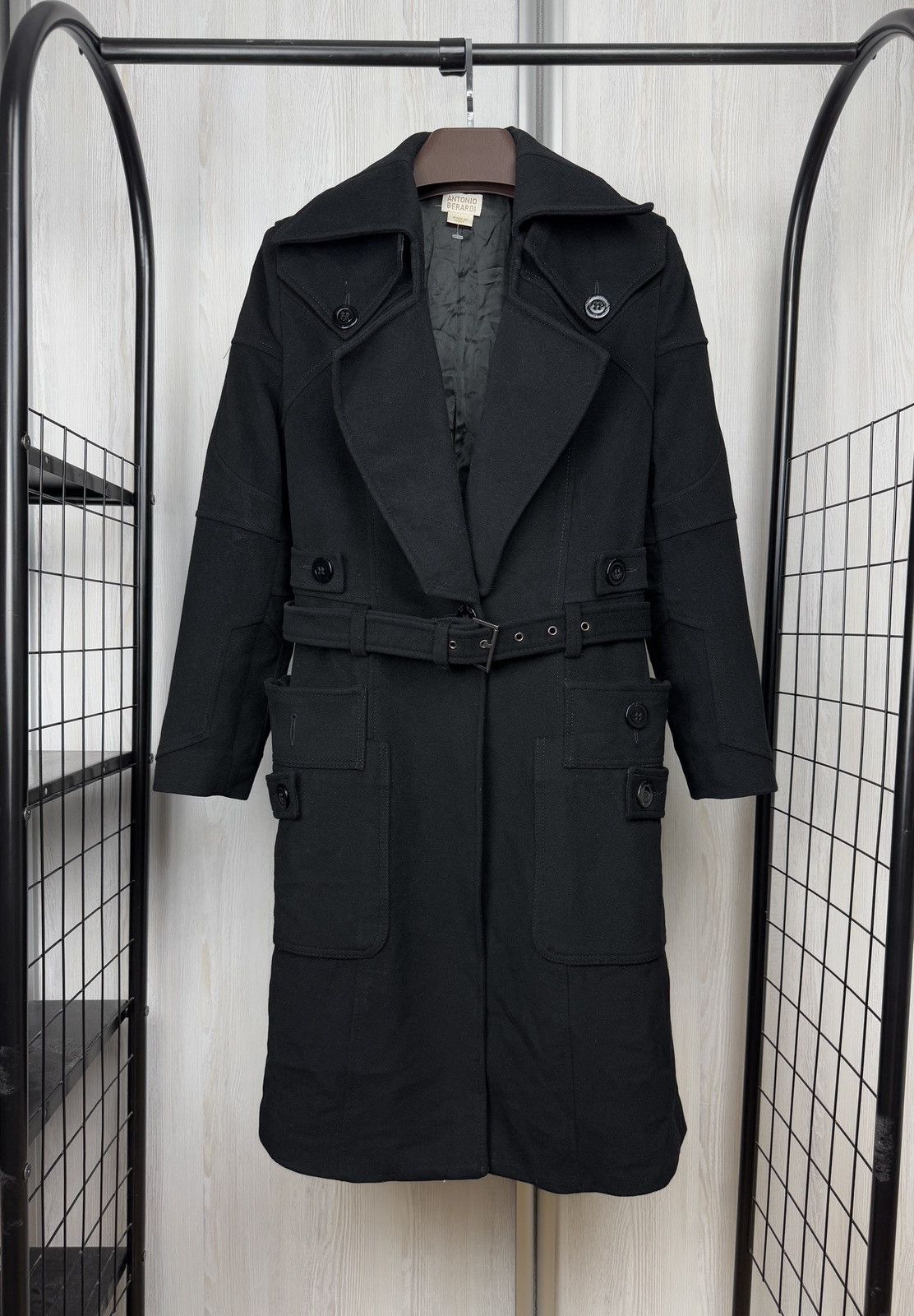 Antonio Berardi Antonio Berardi Virgin Wool Black long asymmetrical coat 40 Size S / US 4 / IT 40 - 1 Thumbnail