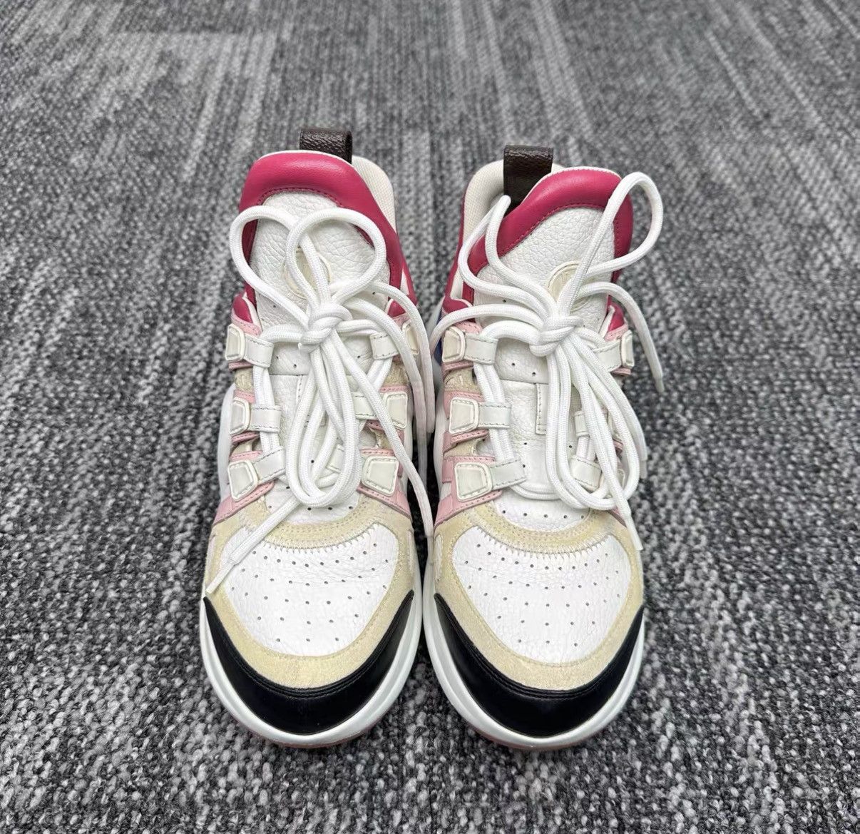 Louis Vuitton Louis Vuitton Archlight White & Pink Sneakers J42 Size US 5 / IT 35 - 2 Thumbnail