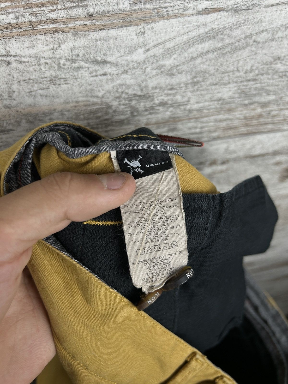 Japanese Brand × Oakley × Vintage Mens Vintage Oakley pants y2k rare streetwear Japanese style Size US 32 / EU 48 - 19 Thumbnail