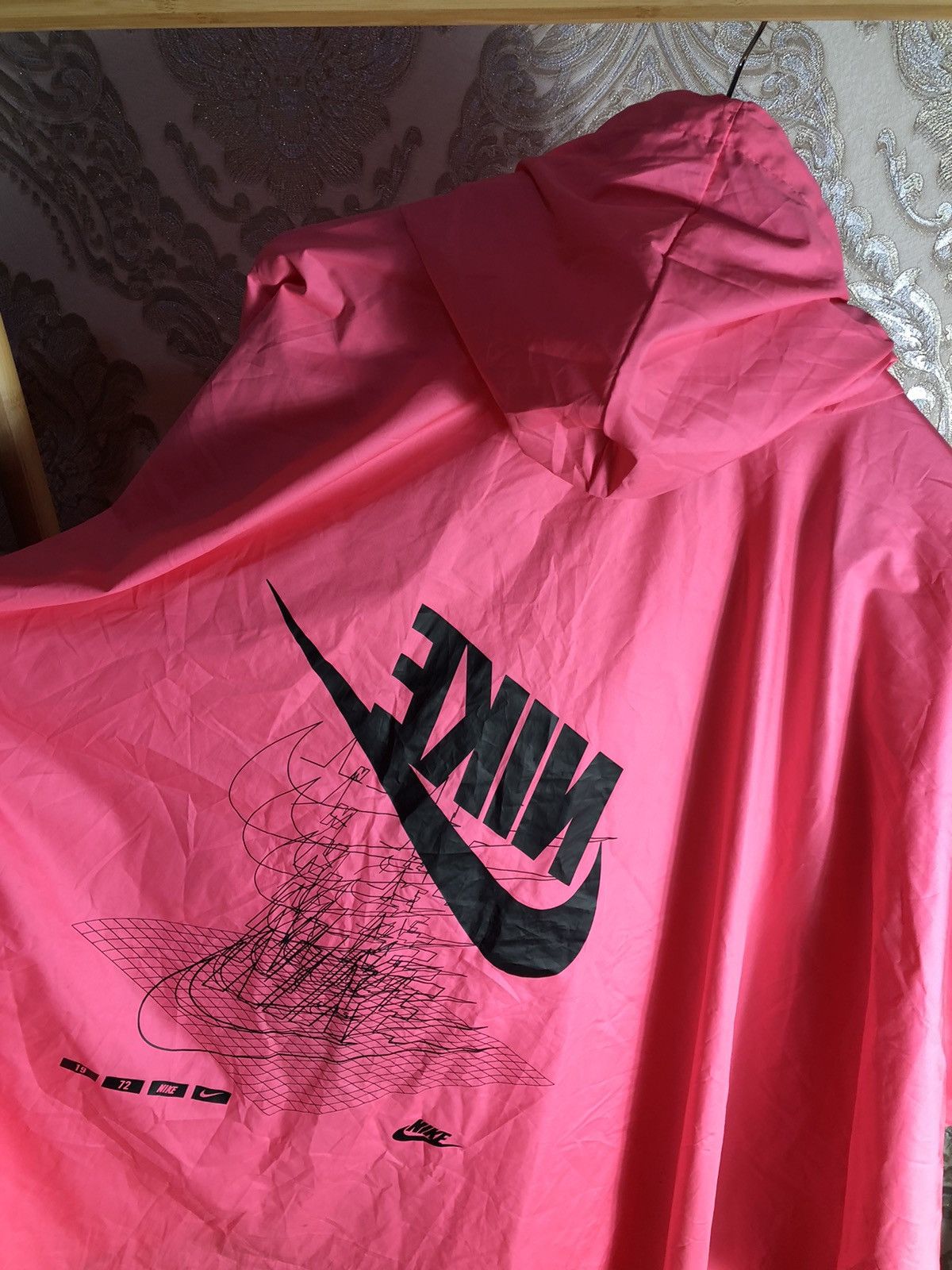 Nike × Vintage VERY RARE NIKE RAIN LIGHT JACKET BIG LOGO JAPAN STYLE Y2K Size US L / EU 52-54 / 3 - 12 Thumbnail