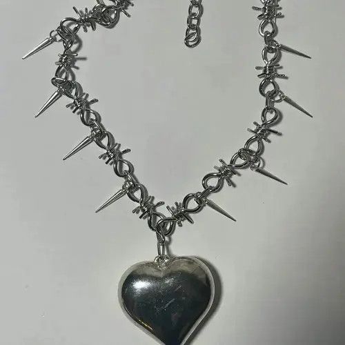 Japanese Brand Gothic Heart Pendant Necklace Size ONE SIZE - 2 Thumbnail