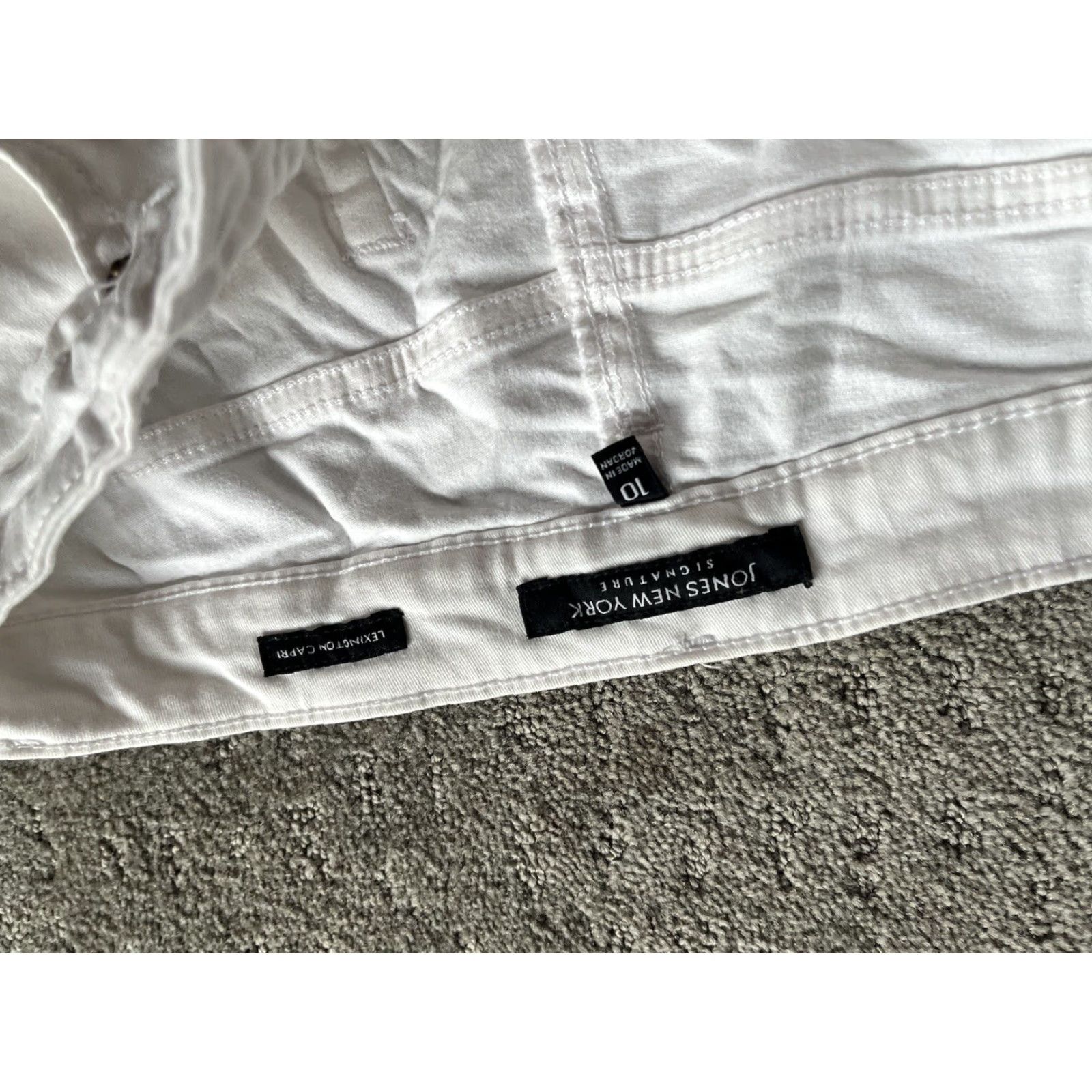 Jones New York Jones New York Lexington Capri Jeans, White Size 10 Women Size 32" / US 10 / IT 46 - 5 Thumbnail