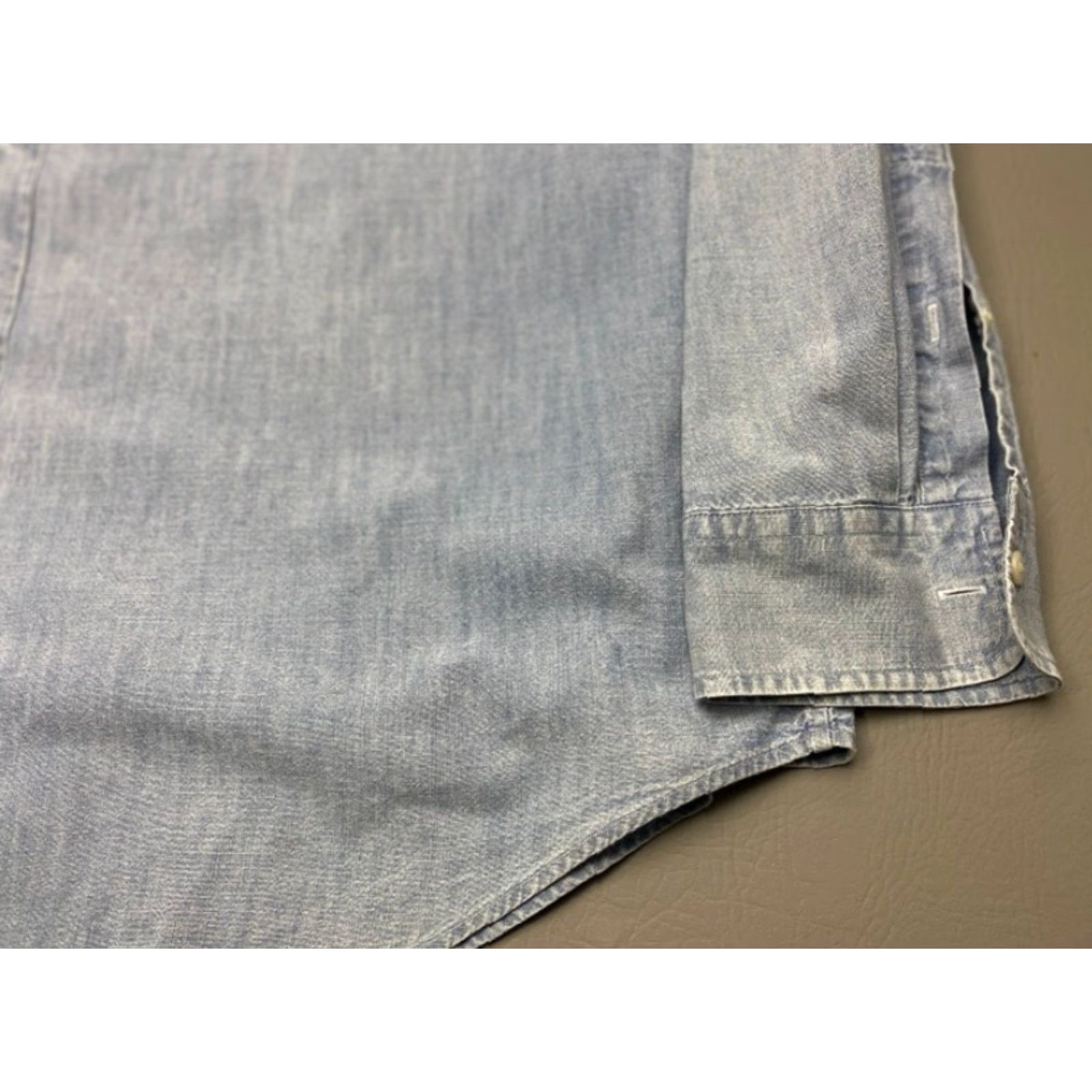 Vineyard Vines Vineyard Vines Whale Shirt Mens 2XL Blue Chambray Shirt 8281 Classic Fit Shirt Size US XXL / EU 58 / 5 - 4 Thumbnail