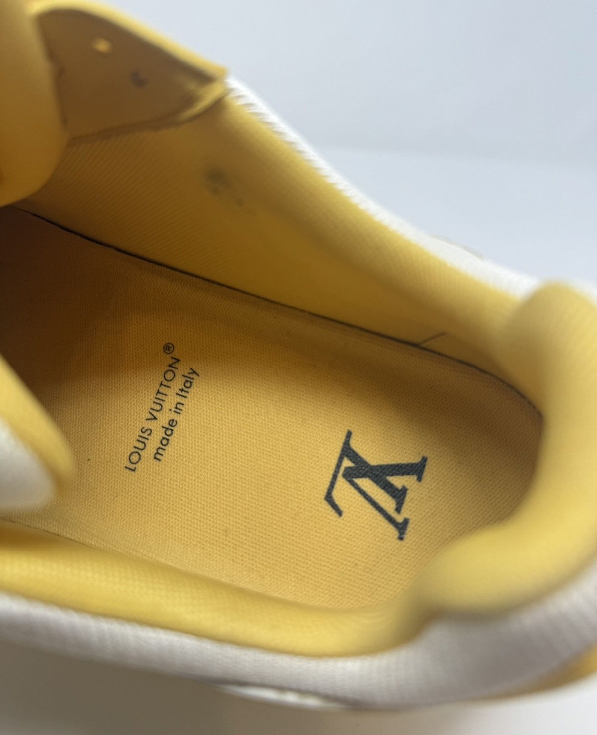 Louis Vuitton Louis Vuitton Trainer Sneaker Yellow/White New Season Size US 8 / EU 41 - 8 Thumbnail
