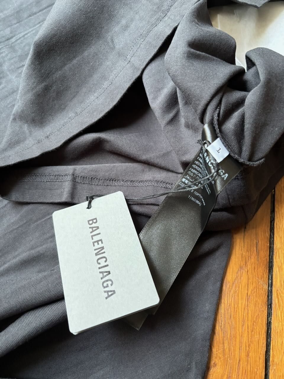 Balenciaga agaicnelab balenciaga t-shirt Size US S / EU 44-46 / 1 - 5 Thumbnail