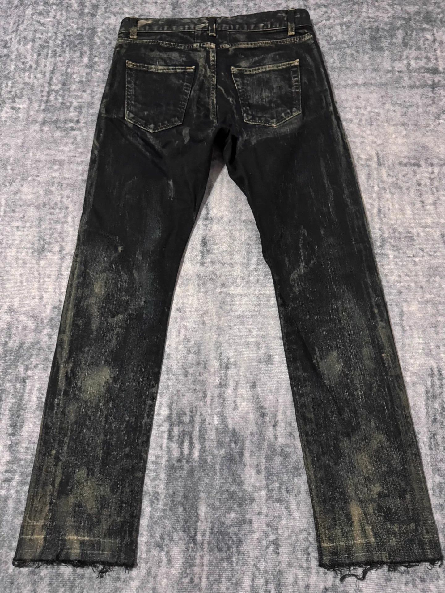Saint Laurent Paris Authentic Saint Laurent SLP16FW distressed jeans Size 29" - 2 Thumbnail