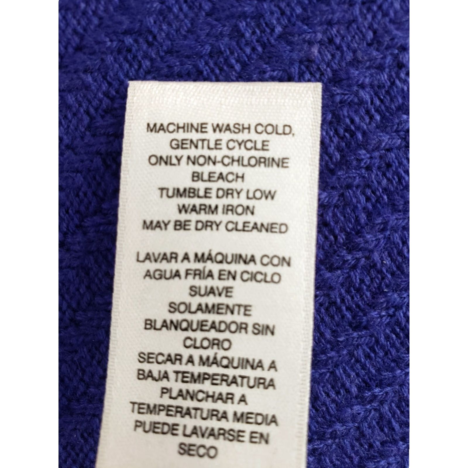 Vintage Chico’s Sweater Womens 3/4 Sleeve V-Neck Knit Pullover Blue Size 1 Regular Fit Cashemere Blend Lightweight Knit Casual Business Travel Women Size XS / US 0-2 / IT 36-38 - 5 Thumbnail