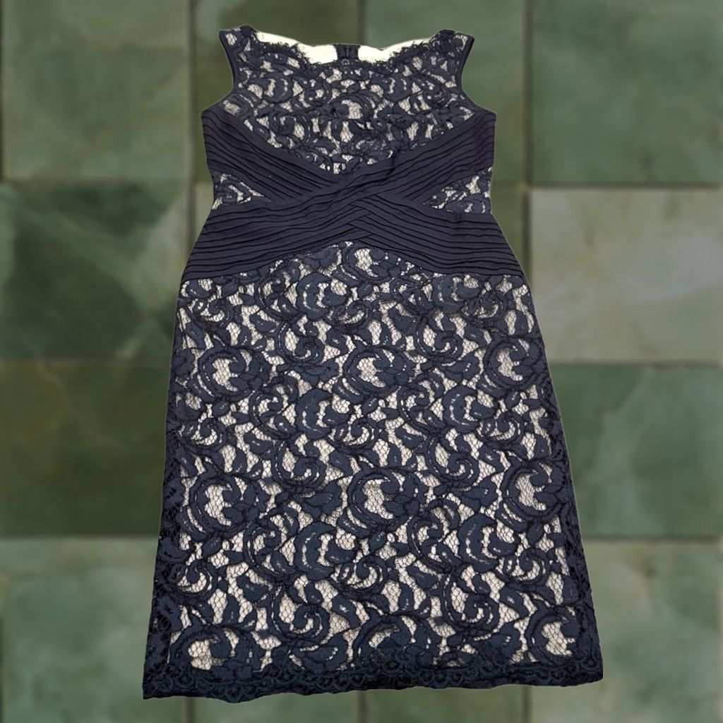 Tadashi Shoji Tadashi Shoji Lace Dress Pintuck Jersey Waist 2P Navy/Ivory Sleeveless Knee Length Boat Neck Zip Womens Petite Formal Party Wedding Workwear dress Size XS / US 0-2 / IT 36-38 - 1 Thumbnail