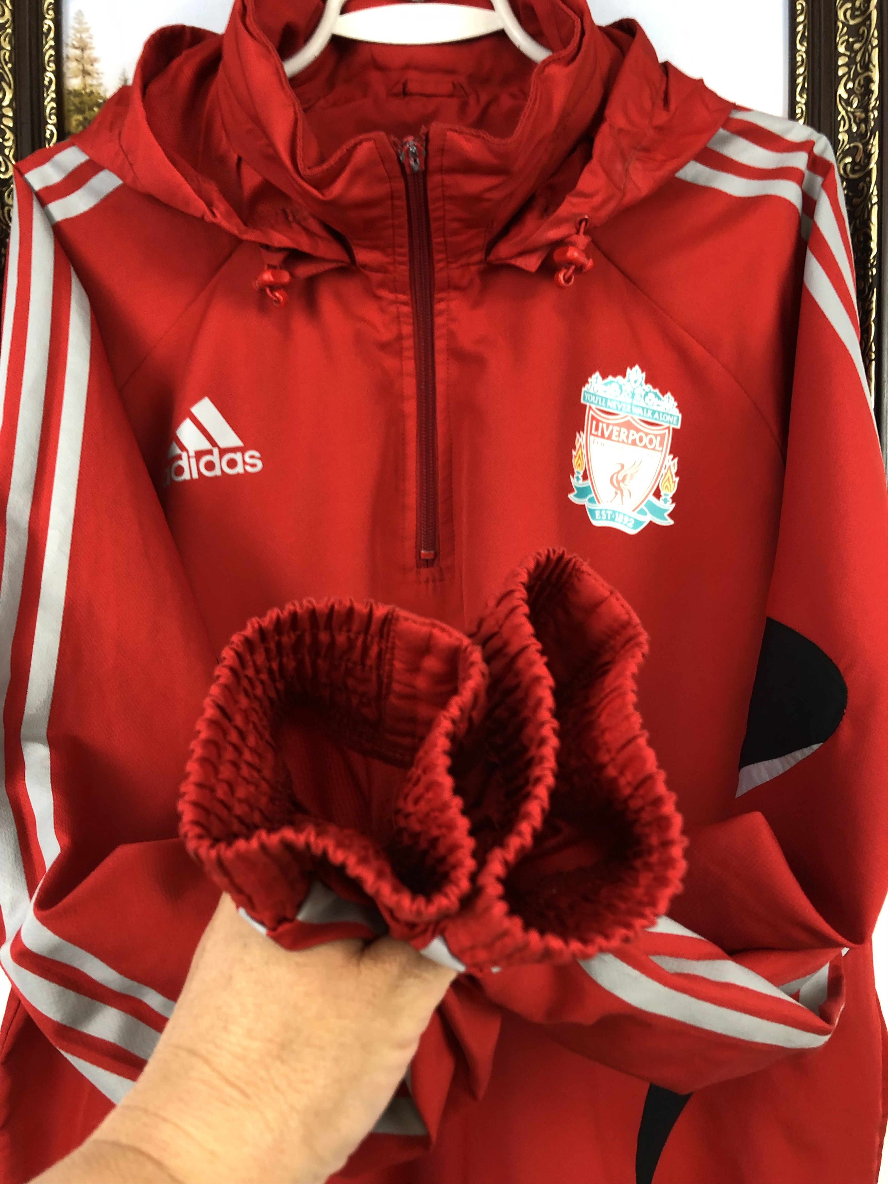 Adidas Vintage Liverpool Football Jacket Sweatshirt Hooded Soccer Size US L / EU 52-54 / 3 - 7 Thumbnail