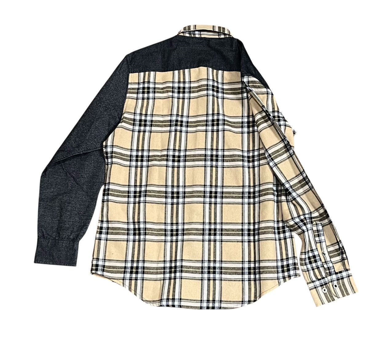 semanticdesign Semantic design hybrid burberry inspired button down shirt Size US L / EU 52-54 / 3 - 6 Thumbnail
