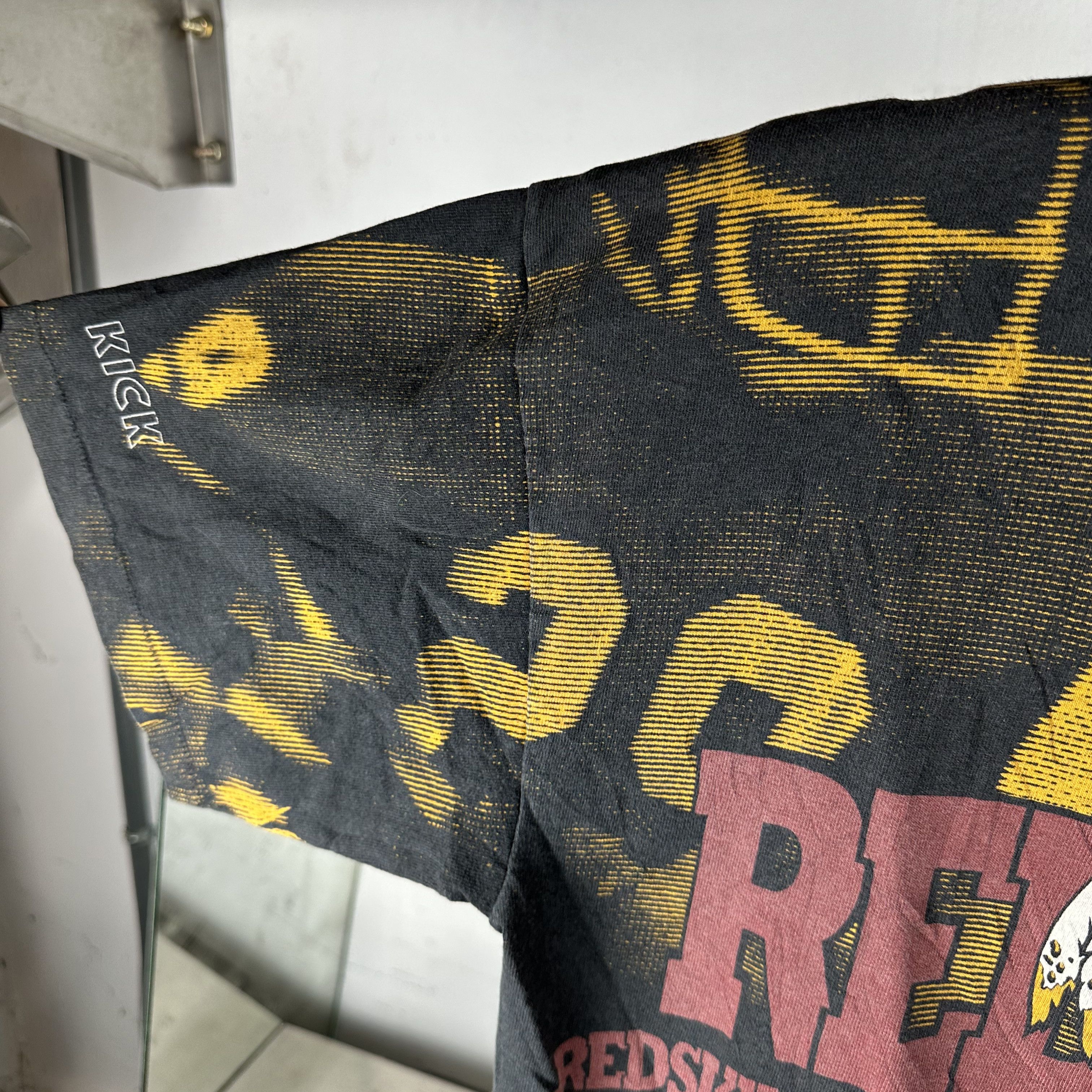 Vintage Vintage 90s Washington Redskins Football NFL AOP T-shirt Size US XL / EU 56 / 4 - 3 Thumbnail