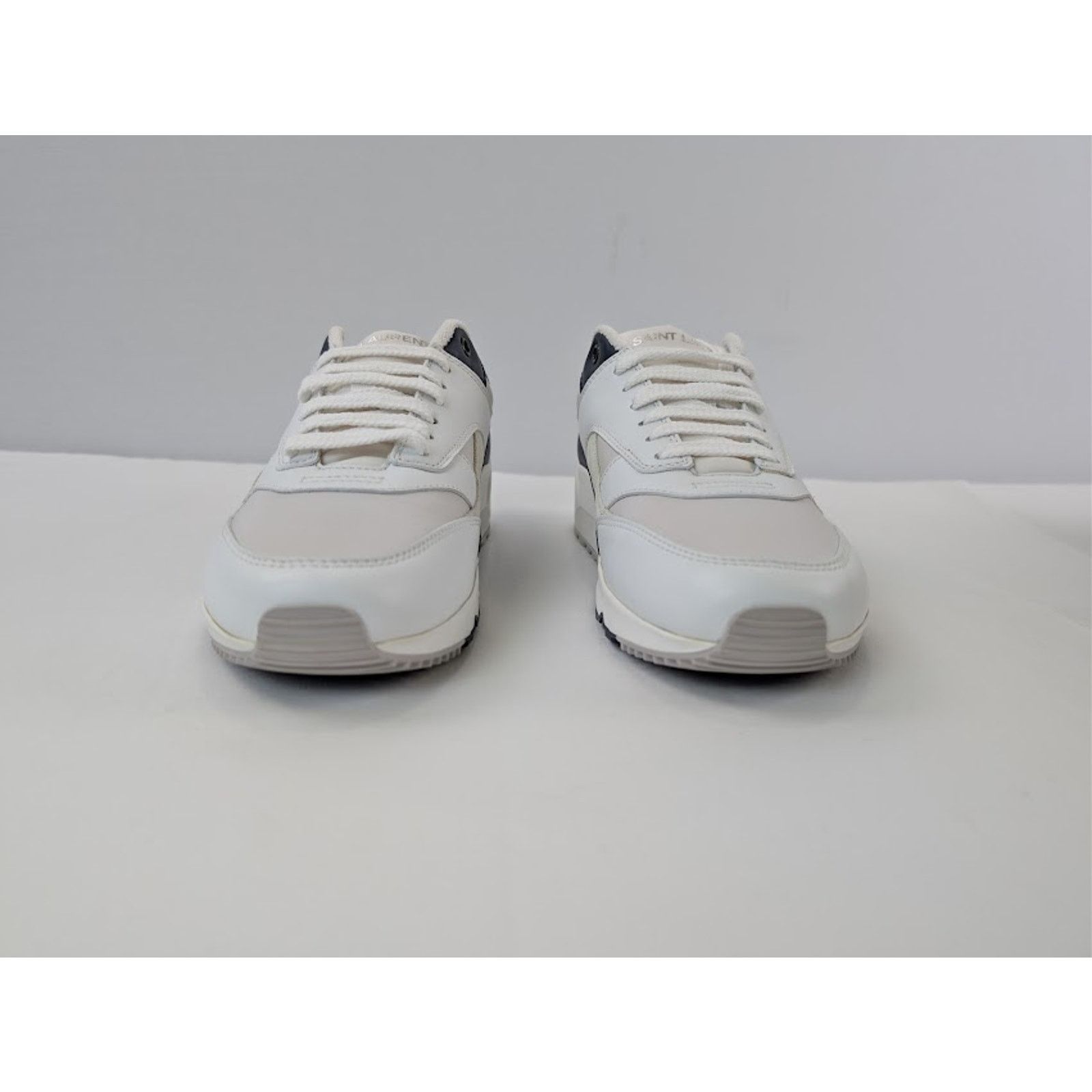 Saint Laurent Paris o1rshd1 Bump 15 Low-Top Sneaker in Blanc Optique / Soft A Size US 11 / EU 44 - 8 Thumbnail