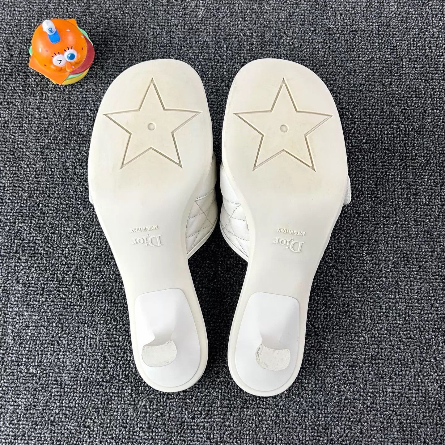 Dior Dior Women's White Quilted High Heel Sandals 39 Size US 8.5 / IT 38.5 - 6 Thumbnail