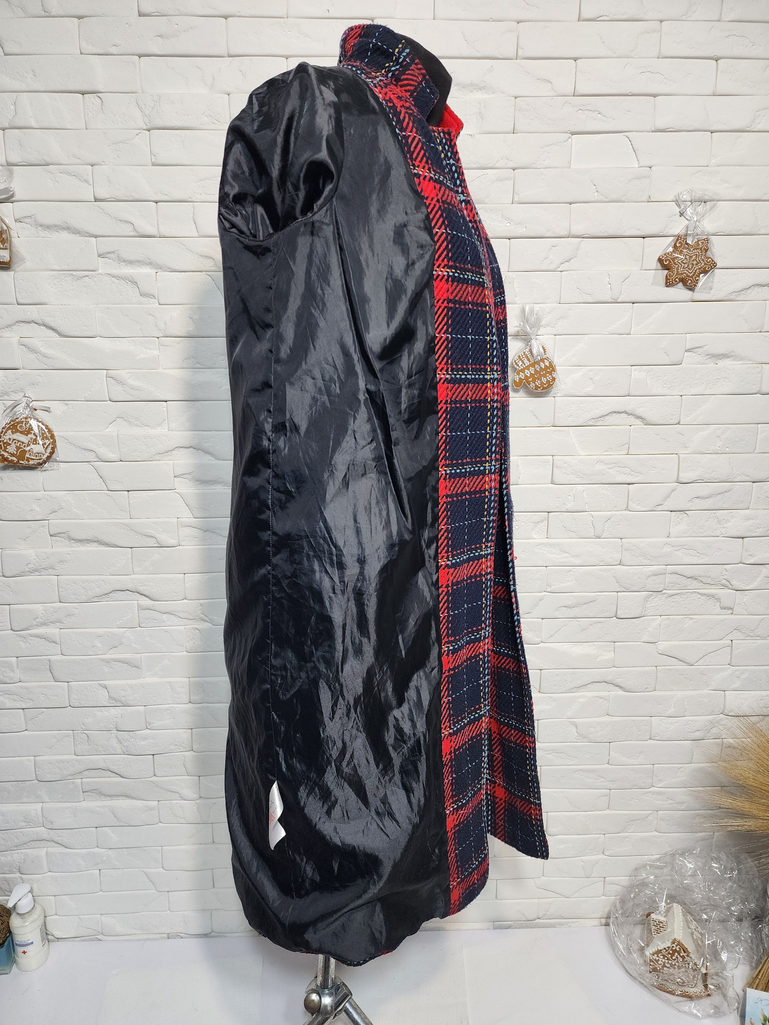 Primark Black and Red Trench Coat: Long Women's Coat Size L / US 10 / IT 46 - 10 Thumbnail