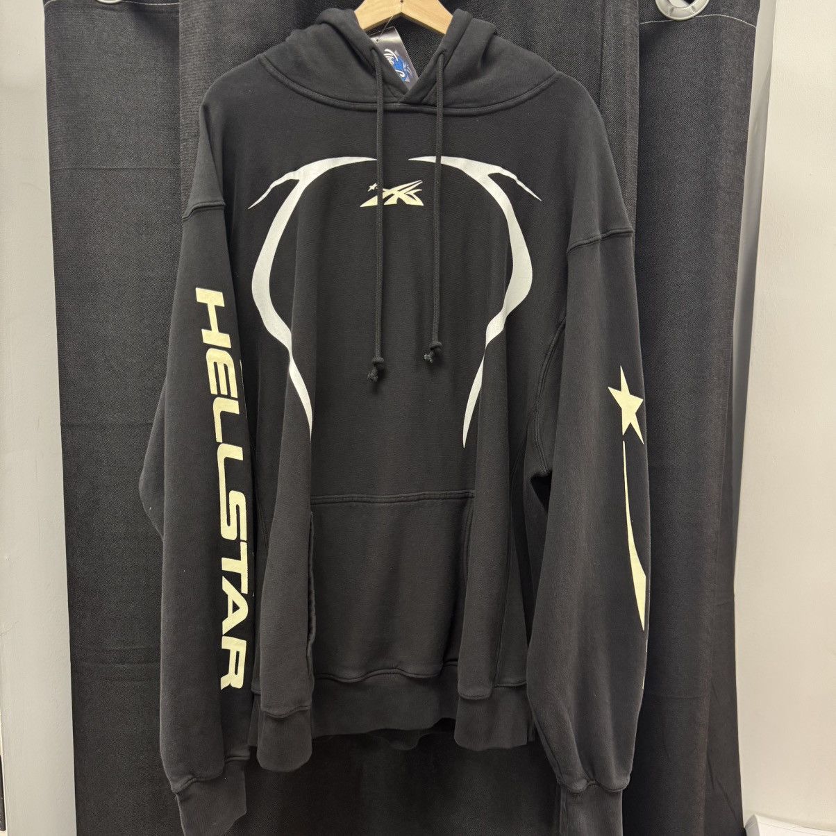 HELLSTAR Hellstar Sports Hoodie Jet Black Size US XL / EU 56 / 4 - 1 Thumbnail