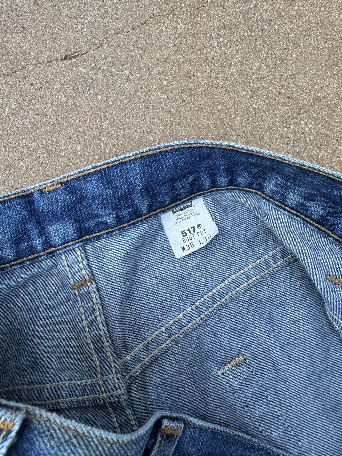 Levi's Vtg 90’s Levi’s 517 Red Tab Bootcut Flare Denim Jeans 35x28 Size US 35 - 6 Thumbnail