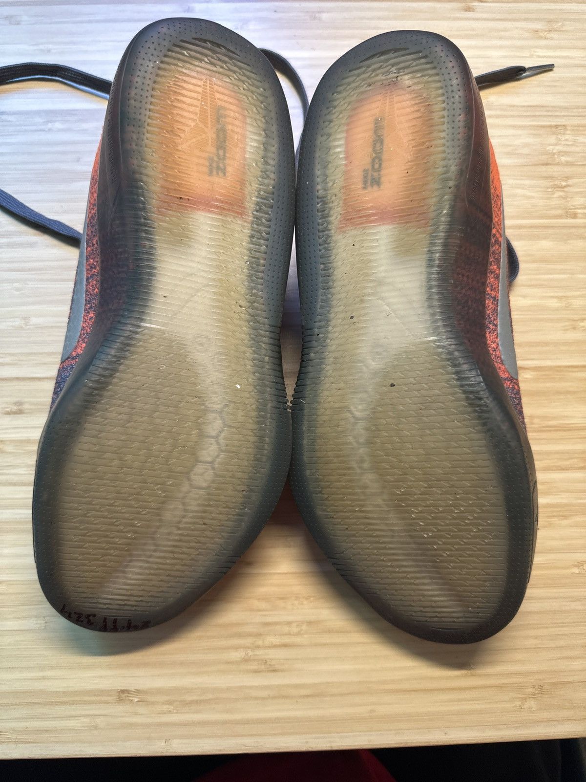 Nike Nike Kobe 11 Elite low Easter Size US 6 / EU 39 - 3 Thumbnail