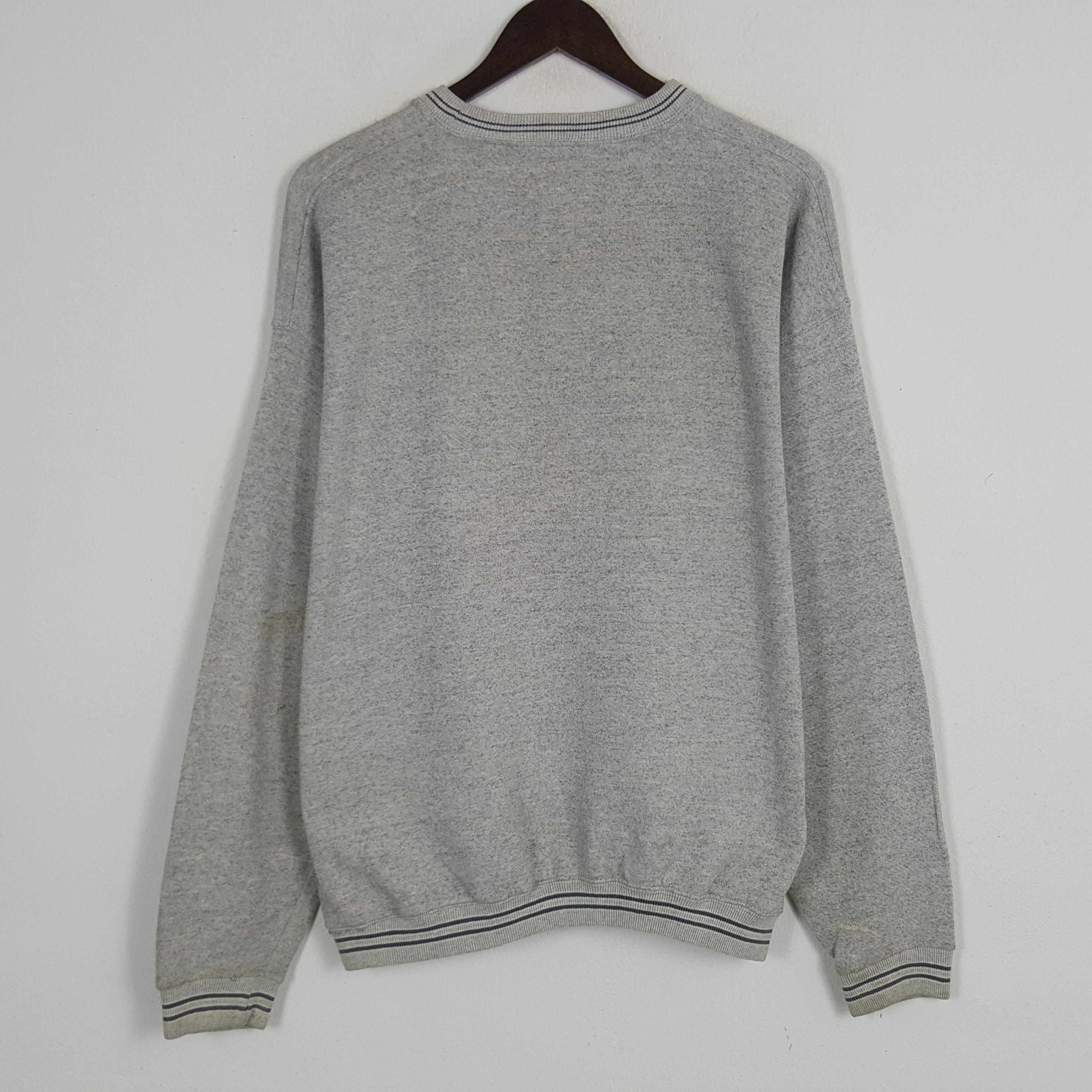 Disney × Mickey Mouse × Vintage Vintage Mickey Mouse Sweatshirt Size US L / EU 52-54 / 3 - 3 Thumbnail
